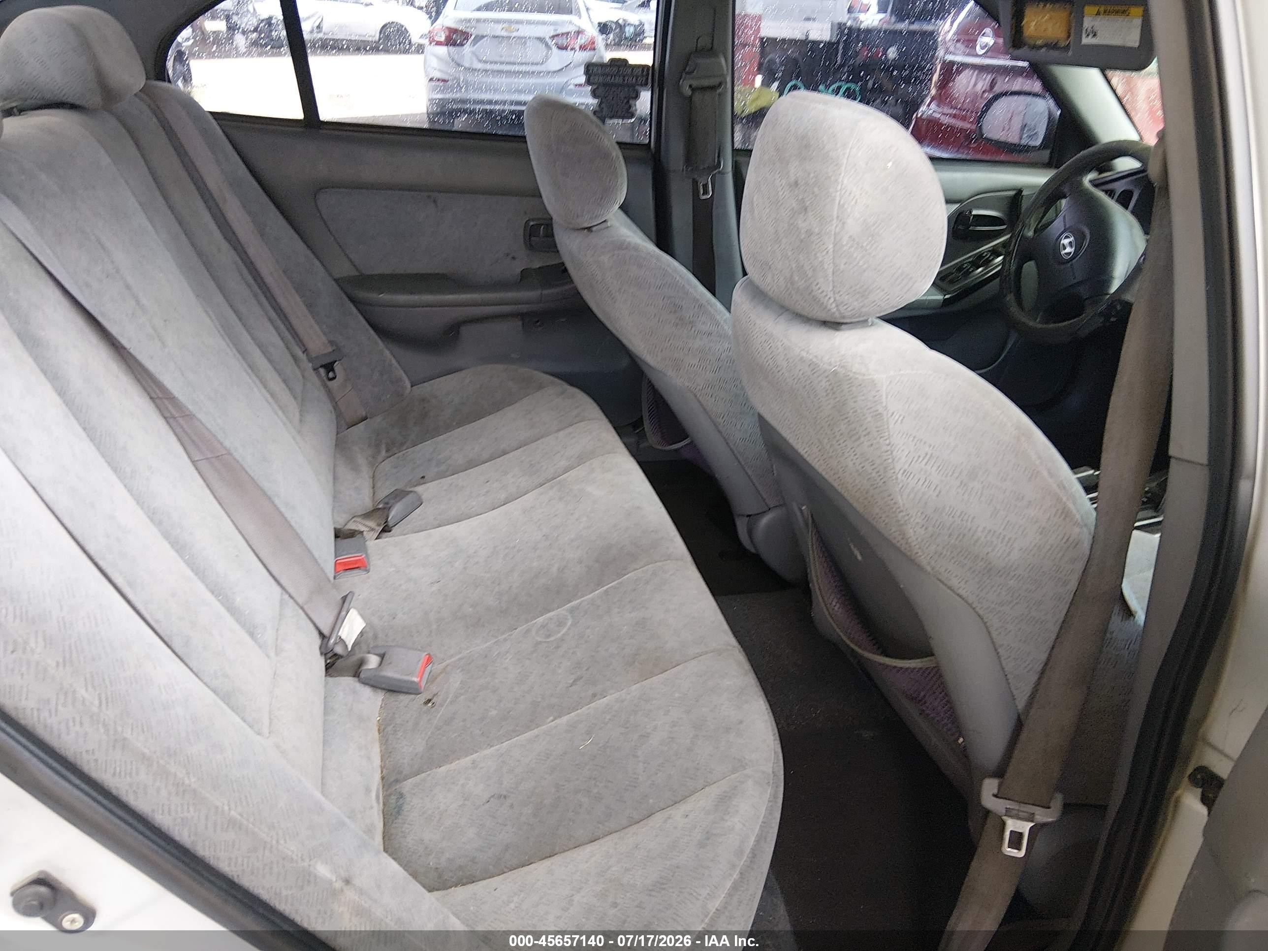 2004 Hyundai Elantra Gls/gt Gray vin: KMHDN46DX4U712322