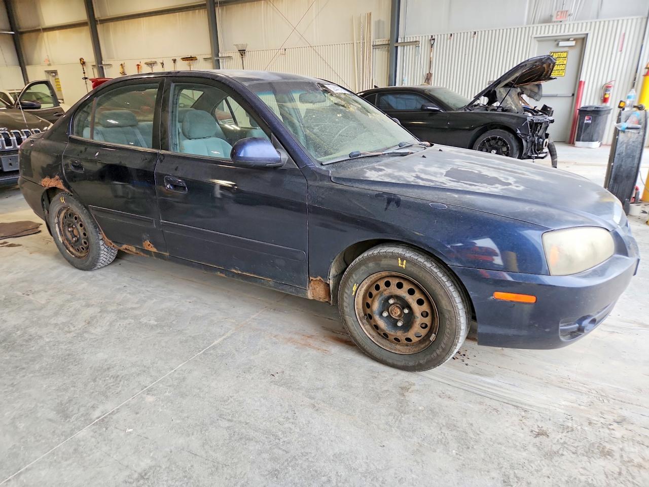 2005 Hyundai Elantra Gls Blue vin: KMHDN46DX5U037878