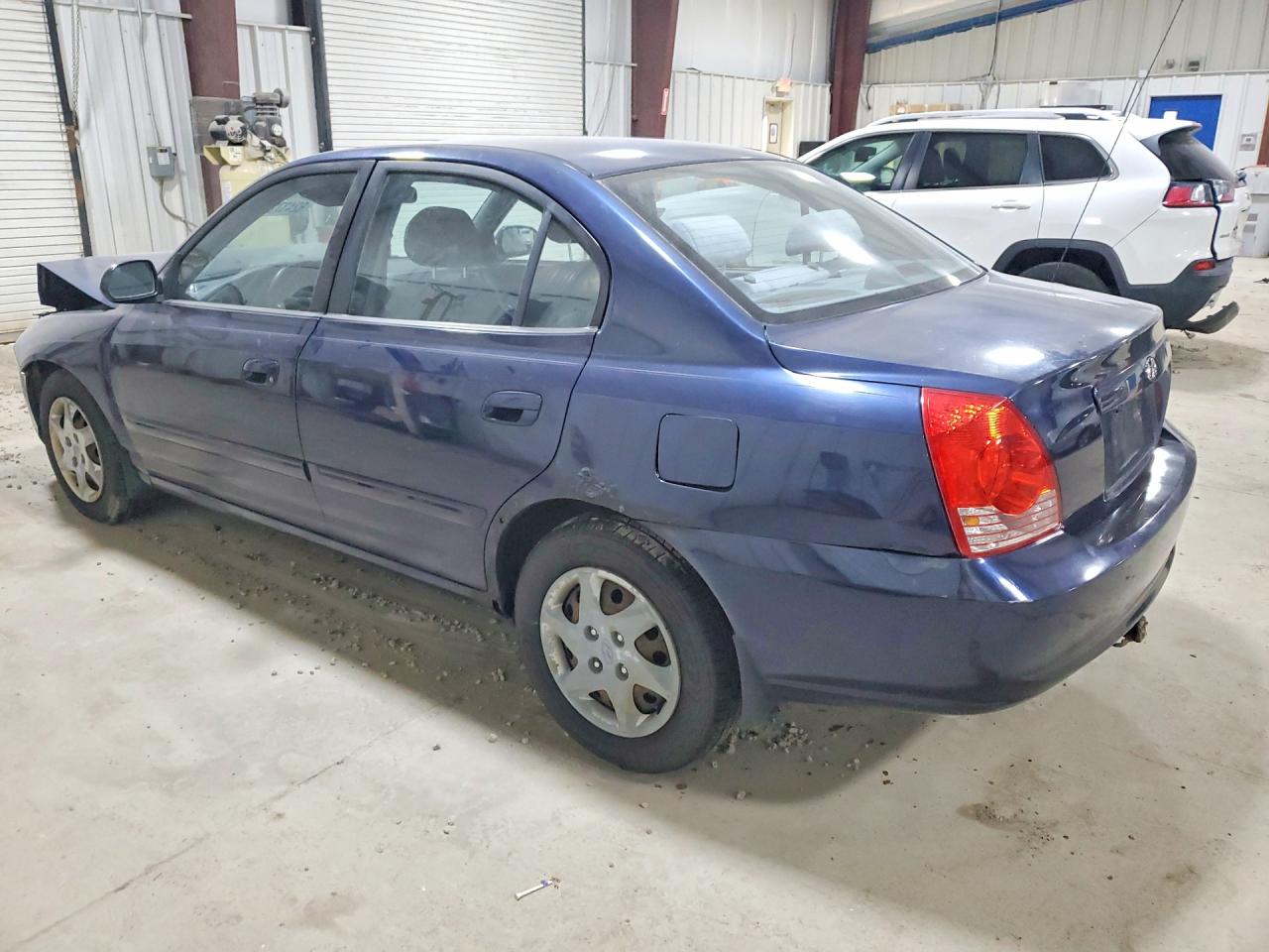 2005 Hyundai Elantra Gls Blue vin: KMHDN46DX5U157888
