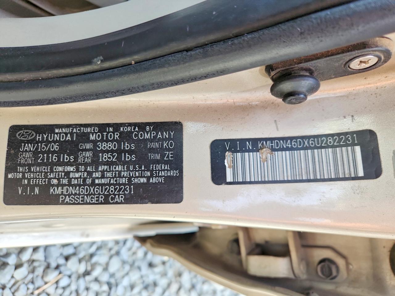 2006 Hyundai Elantra Gls Gold vin: KMHDN46DX6U282231
