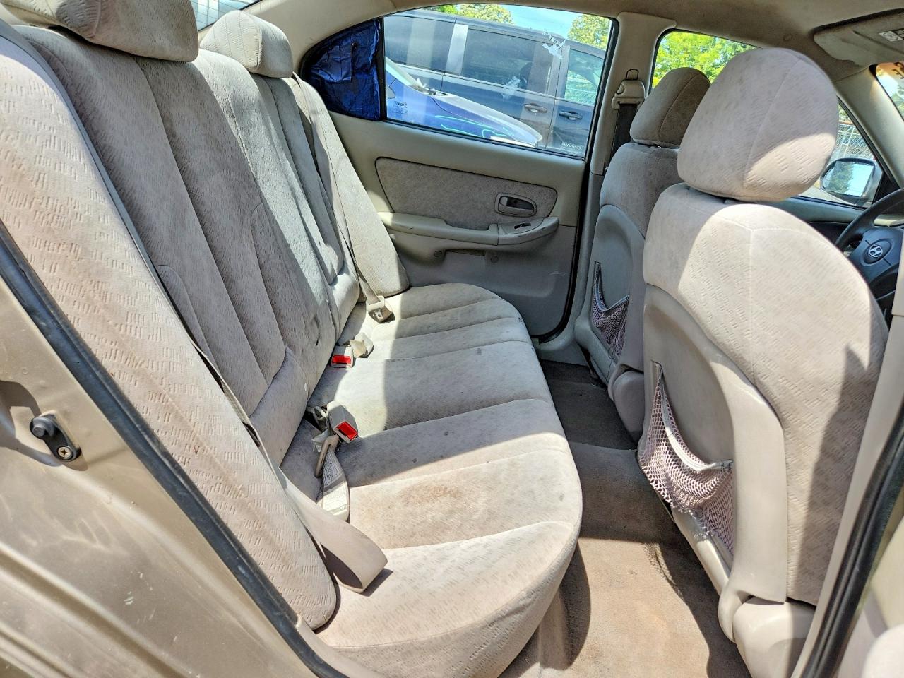 2006 Hyundai Elantra Gls Gold vin: KMHDN46DX6U282231