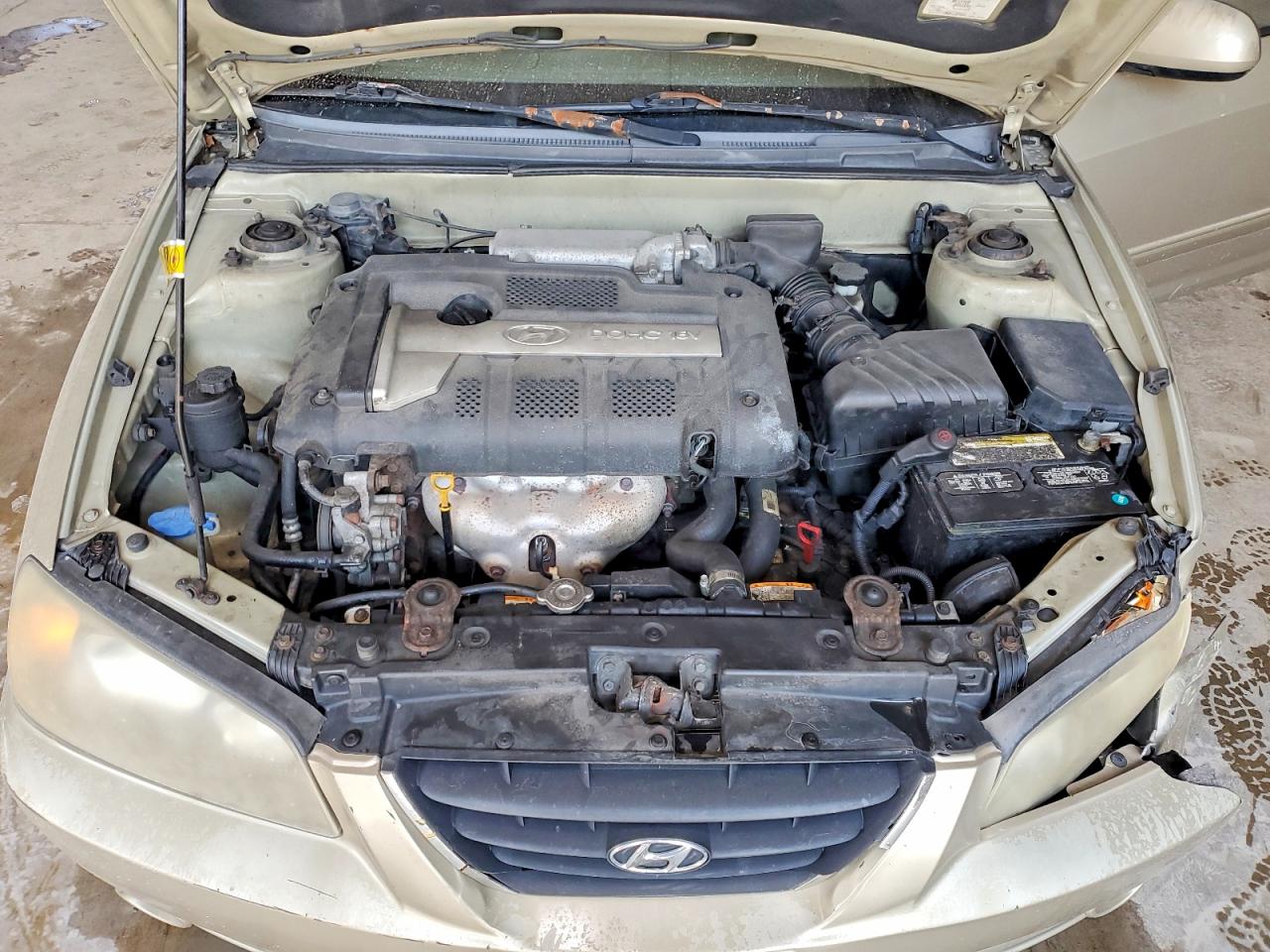 2006 Hyundai Elantra Gls Tan vin: KMHDN46DX6U319004