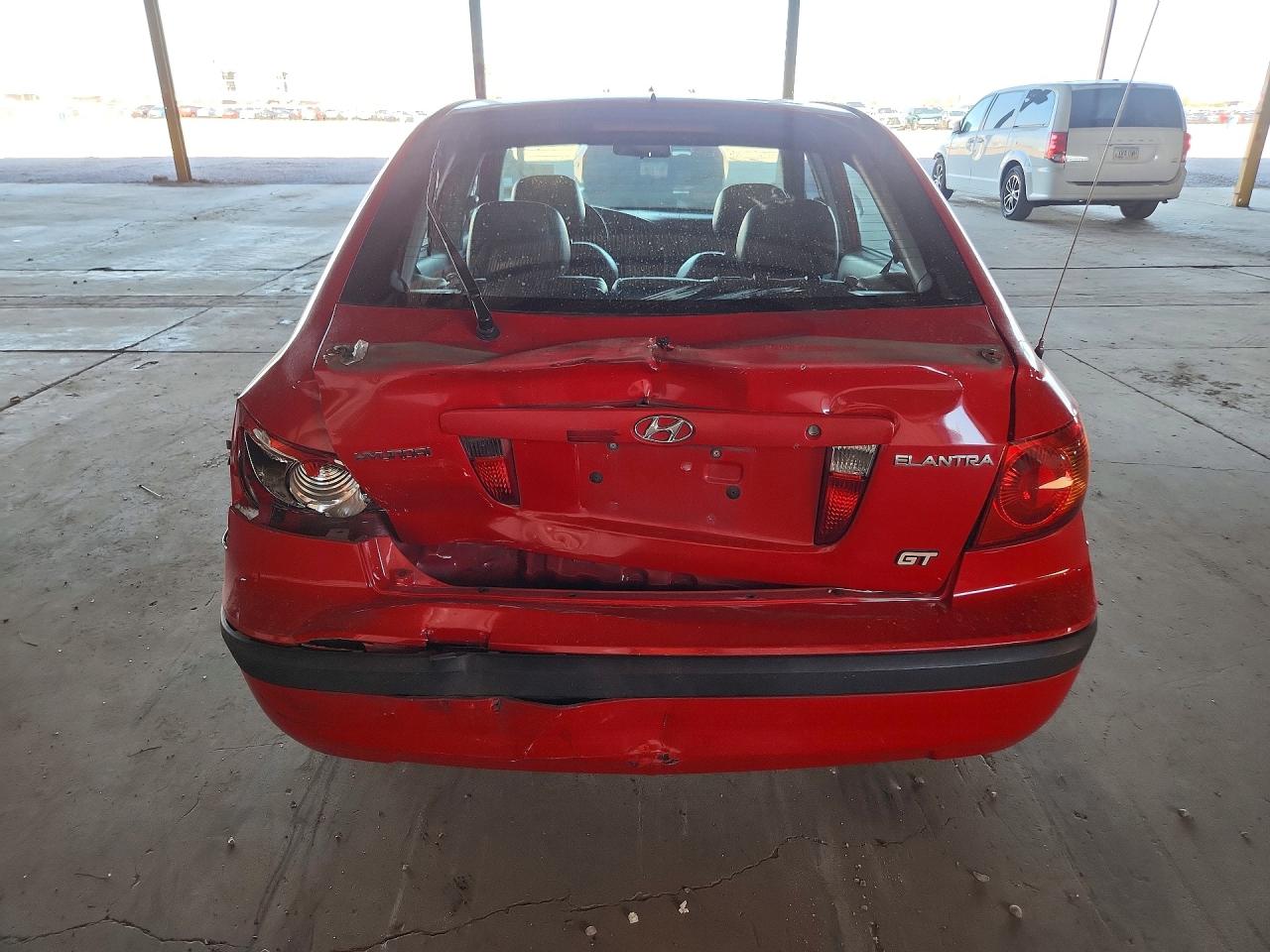 2003 Hyundai Elantra Gt Red vin: KMHDN55D33U085243