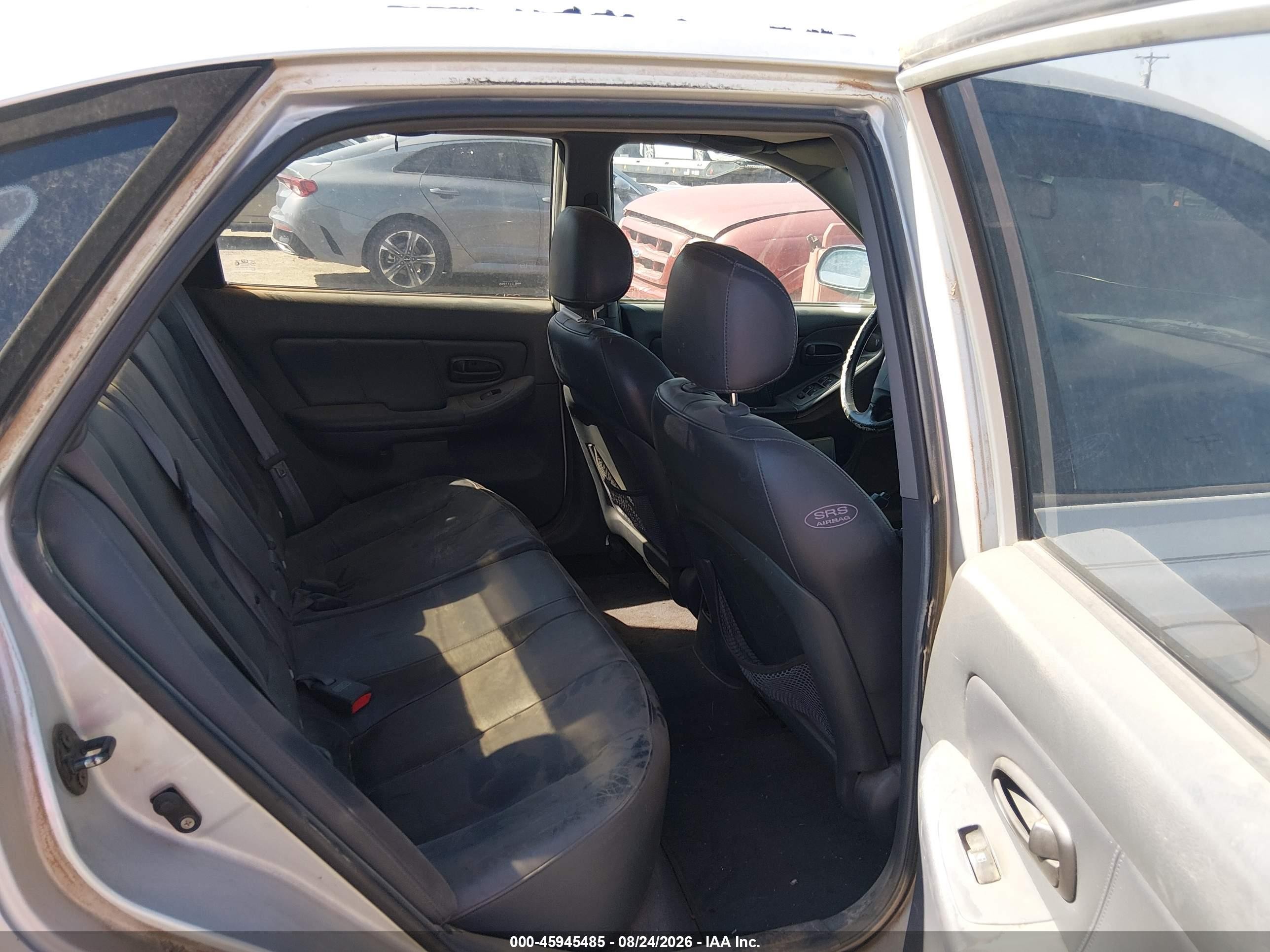 2001 Hyundai Elantra Gt Silver vin: KMHDN55D71U025494