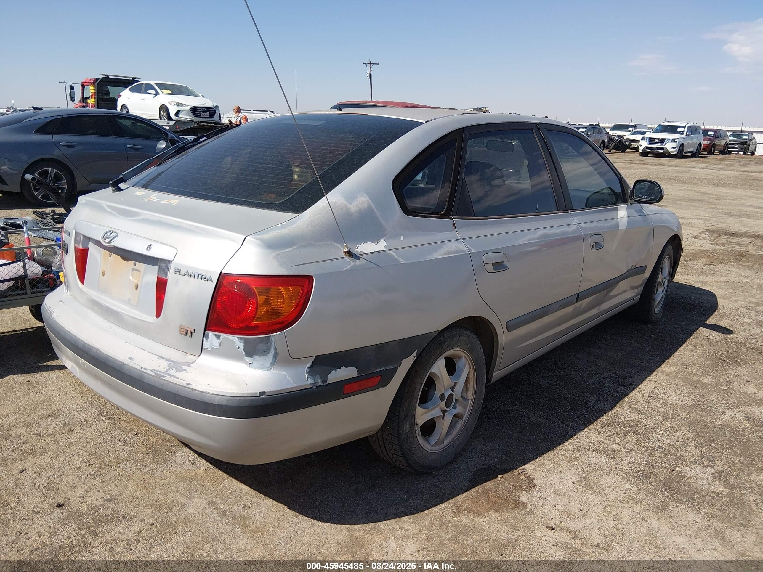 2001 Hyundai Elantra Gt Silver vin: KMHDN55D71U025494