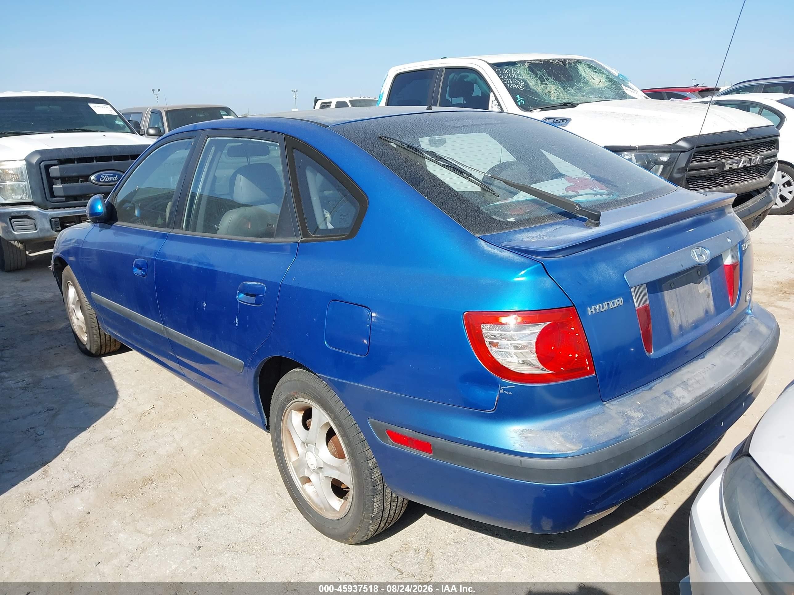 2004 Hyundai Elantra Gt Синий vin: KMHDN56D04U123978