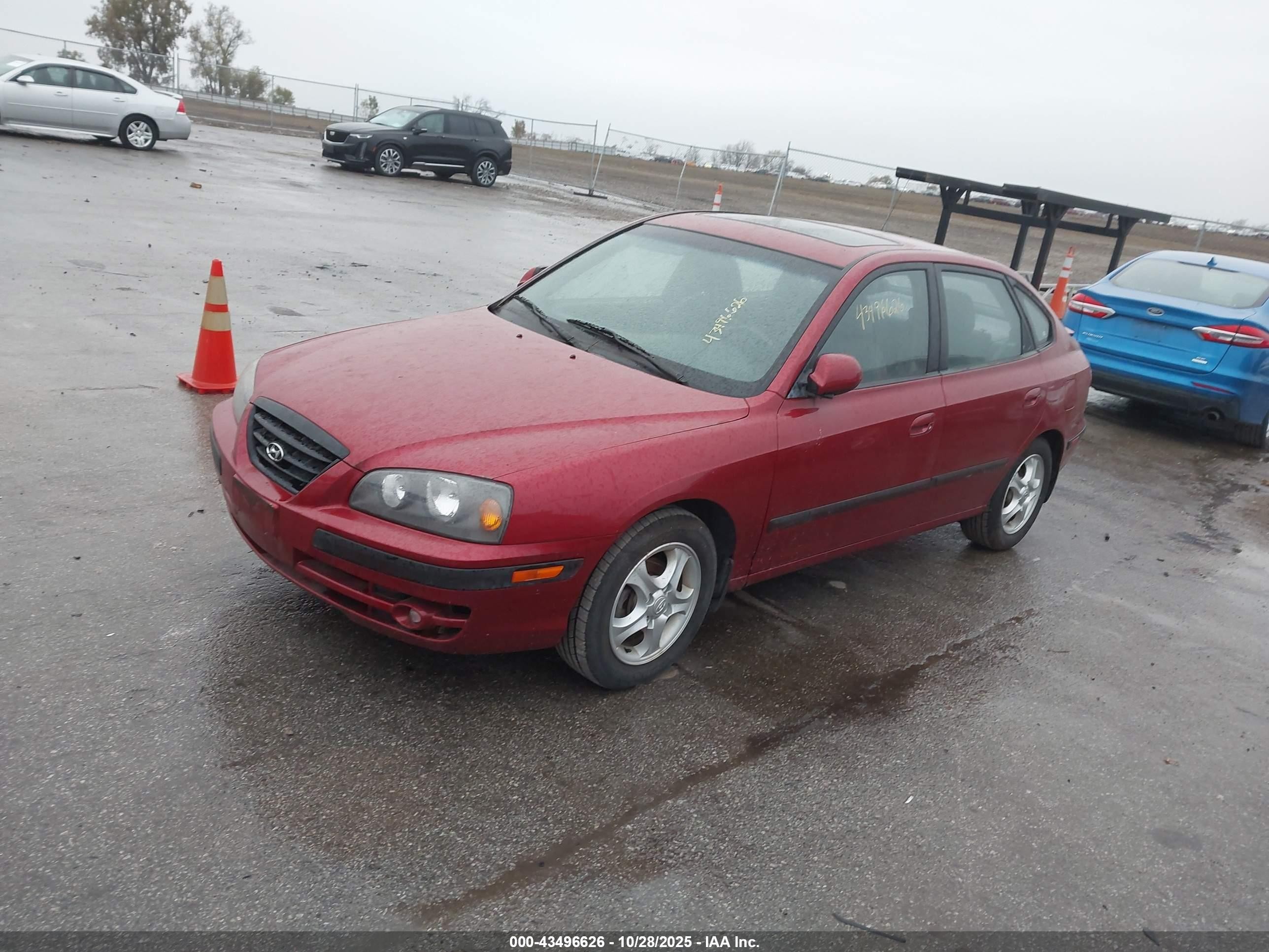 2004 Hyundai Elantra Gt Red vin: KMHDN56D34U112845