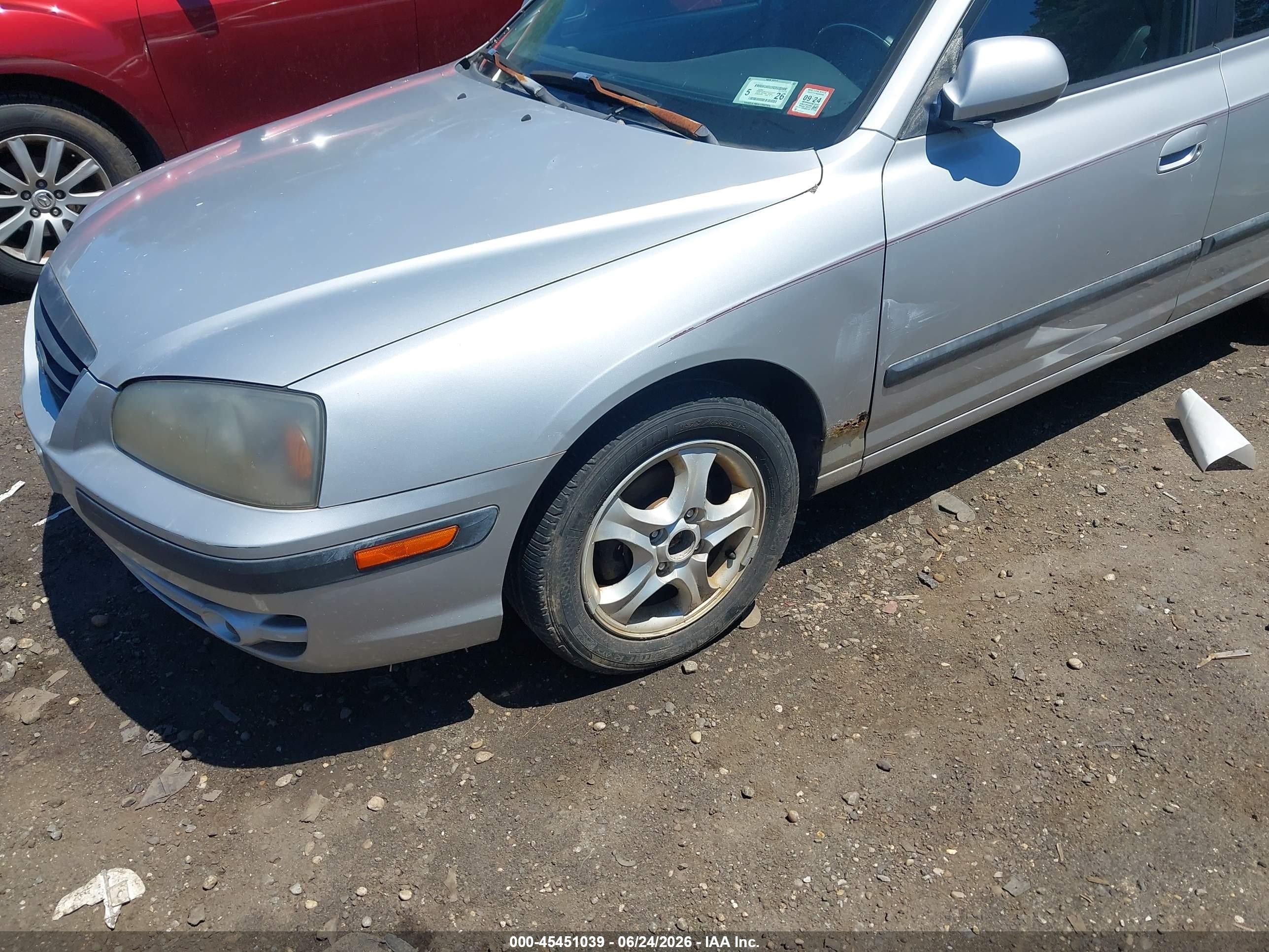 2004 Hyundai Elantra Gt Серебряный vin: KMHDN56D34U121447