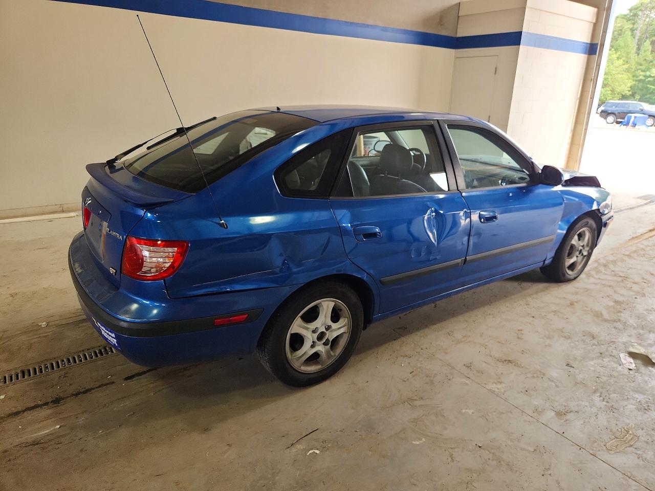 2004 Hyundai Elantra Gt Синий vin: KMHDN56D34U127183
