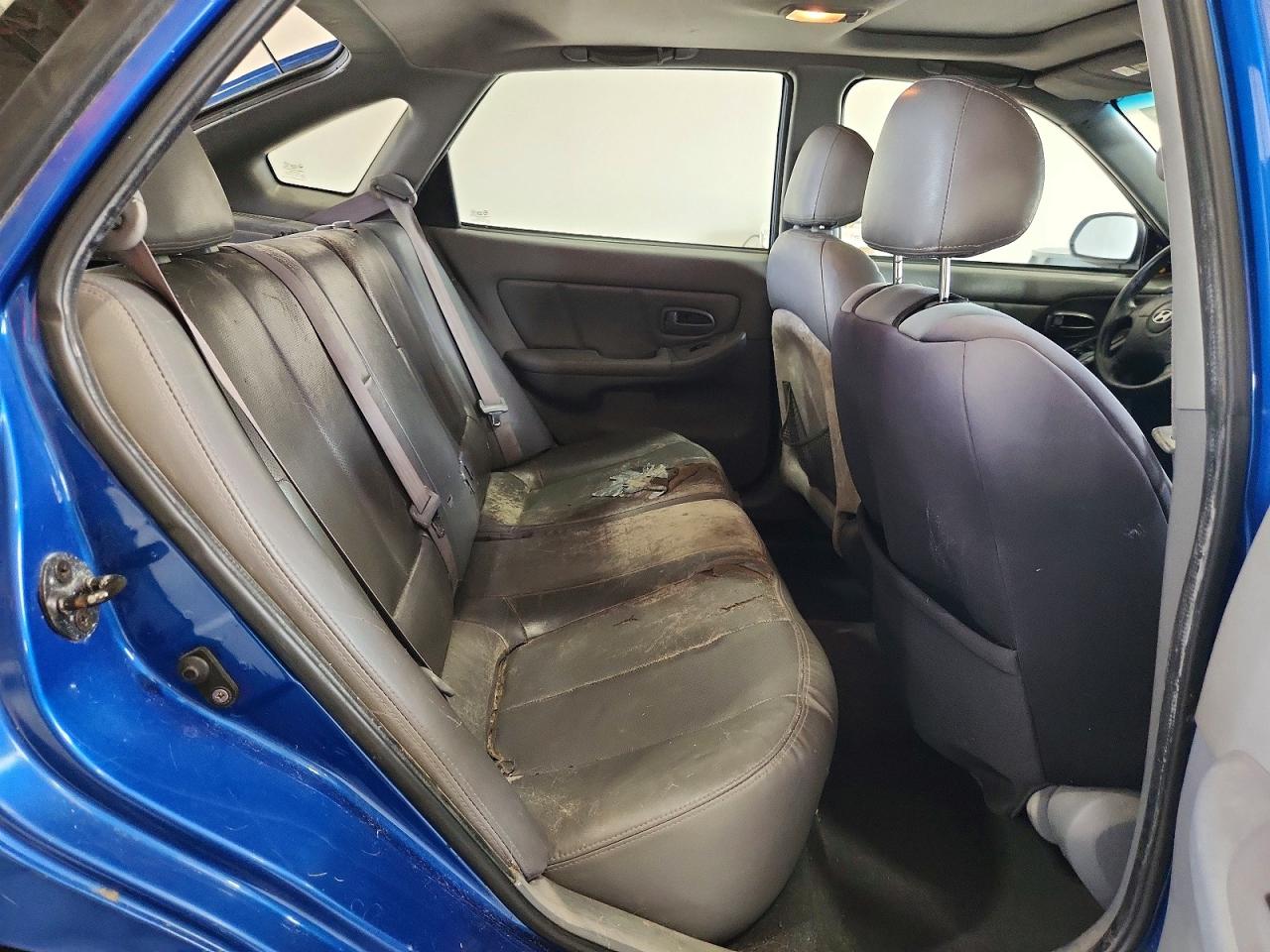 2004 Hyundai Elantra Gt Синий vin: KMHDN56D34U127183