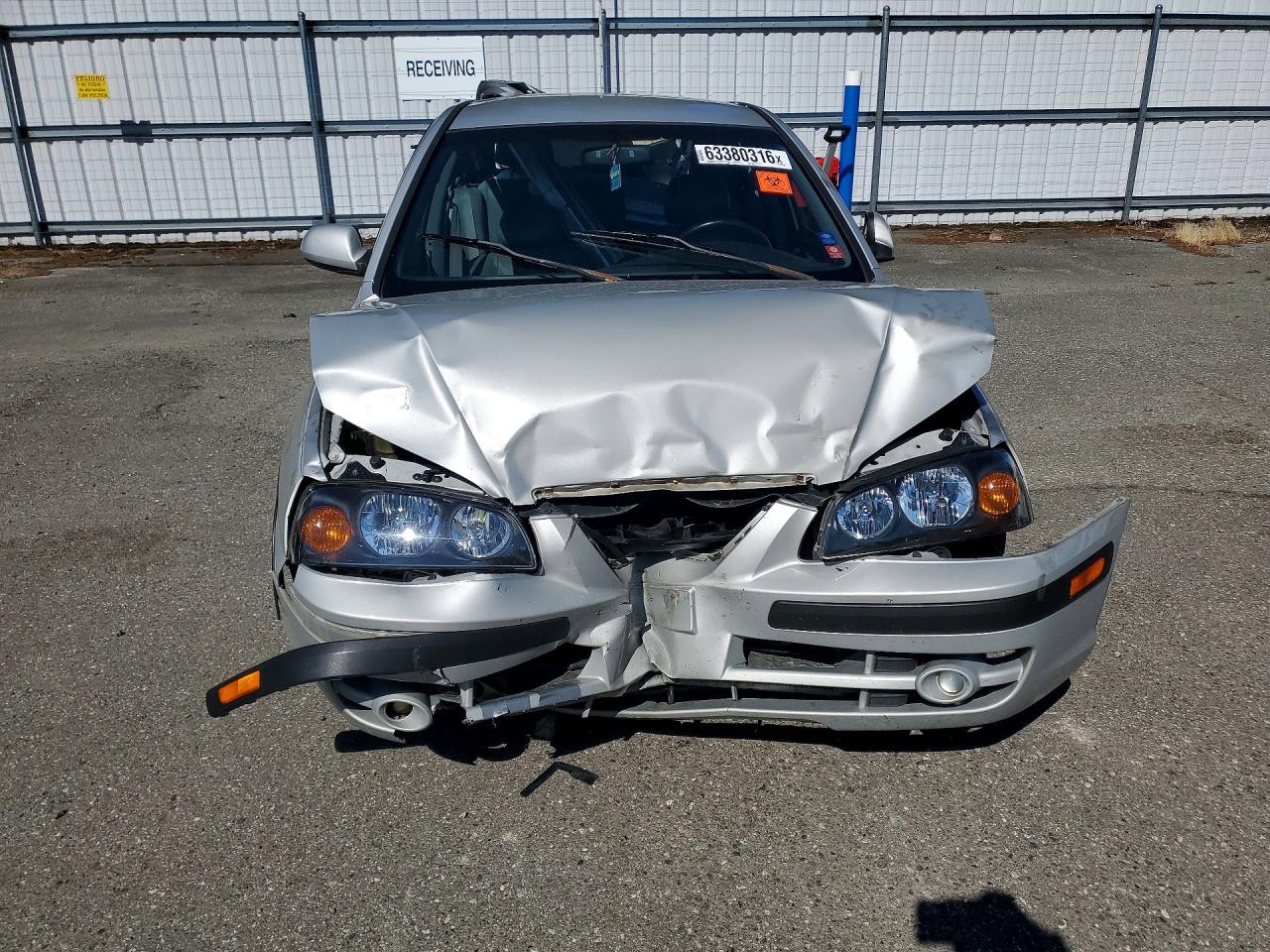 2006 Hyundai Elantra Gls Silver vin: KMHDN56D46U188920
