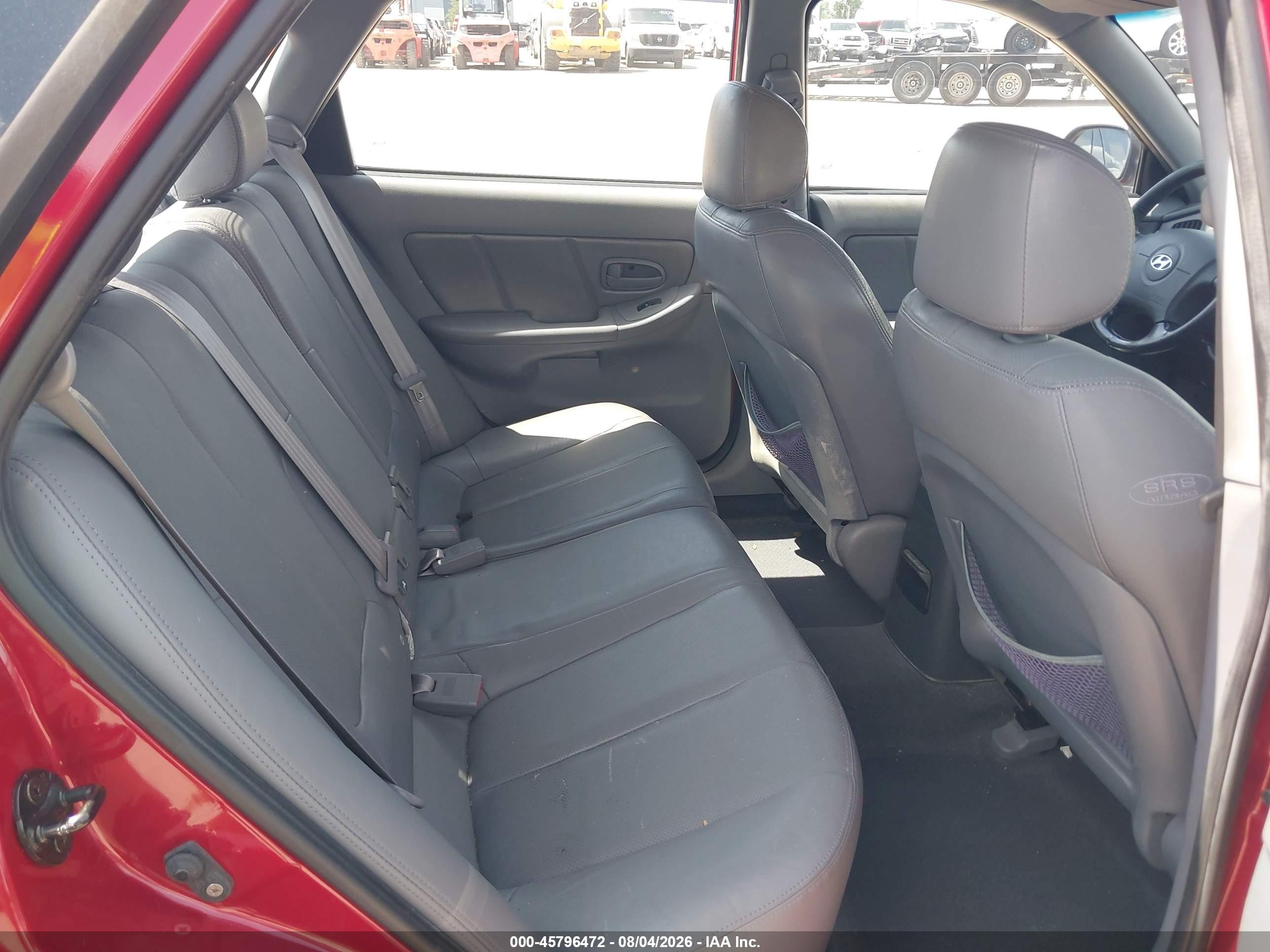 2005 Hyundai Elantra Gls/gt Maroon vin: KMHDN56D55U176578