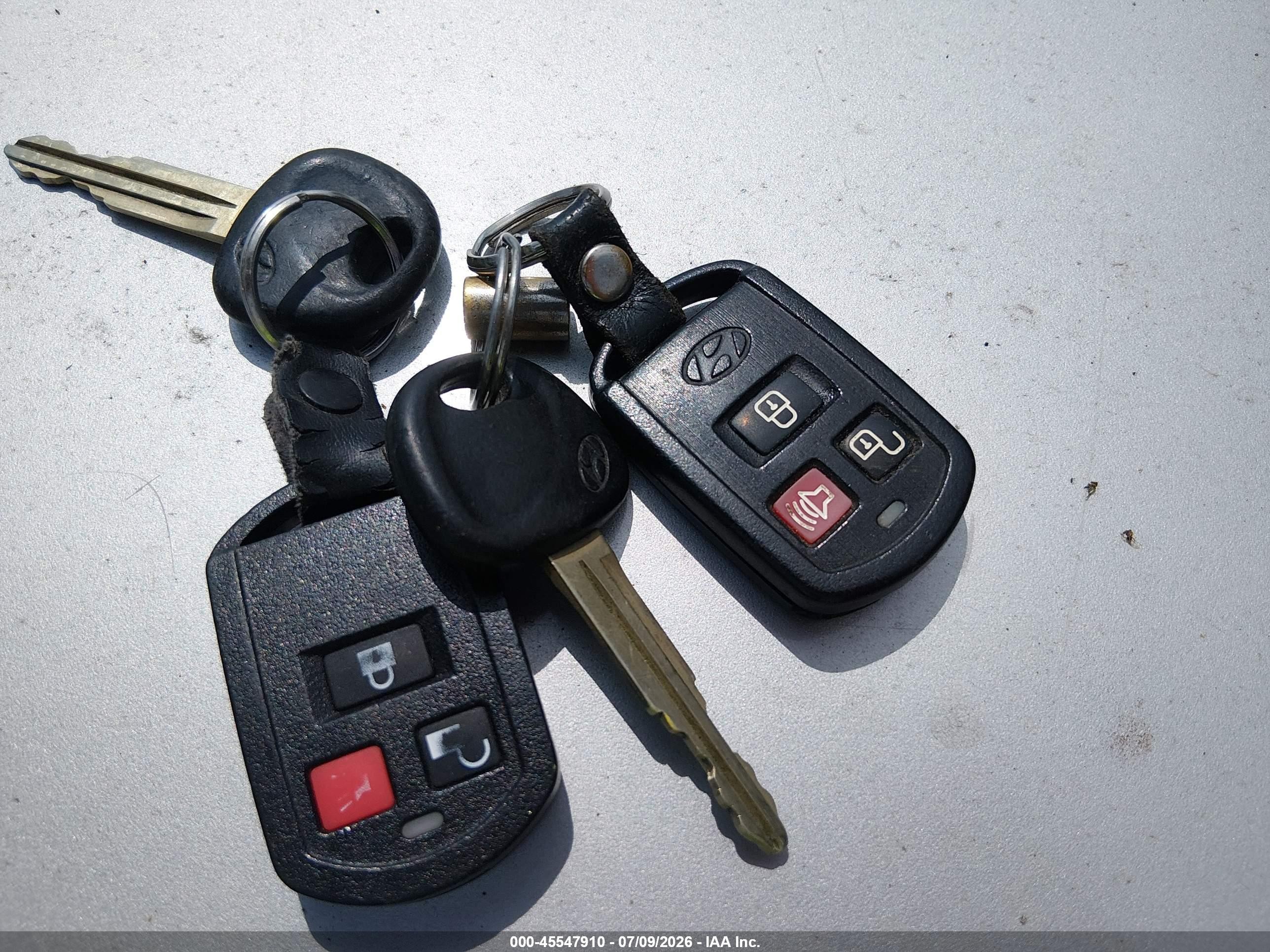 2005 Hyundai Elantra Gls/gt Серебряный vin: KMHDN56D95U145169