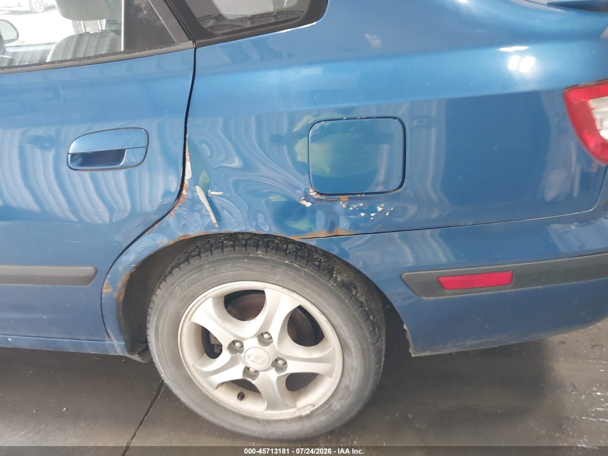 2005 Hyundai Elantra Gls/gt Blue vin: KMHDN56DX5U149196