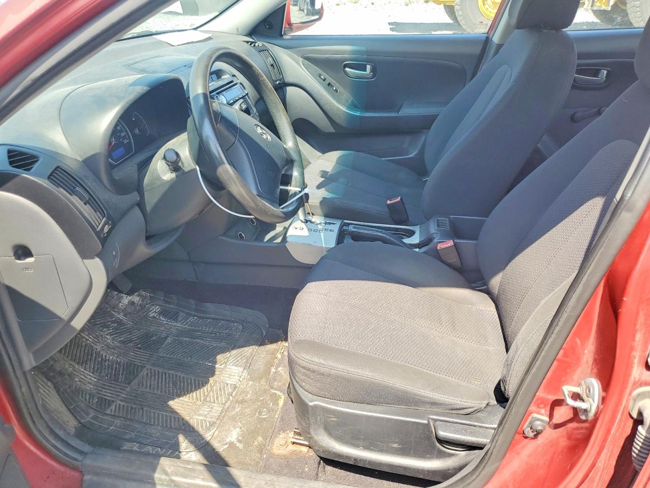 2009 Hyundai Elantra Gl Red vin: KMHDT45D19U762864