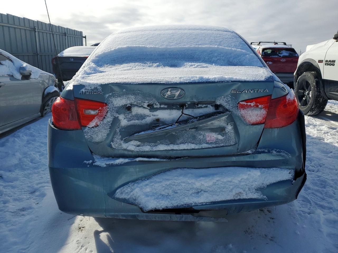 2007 Hyundai Elantra Gl Blue vin: KMHDT45DX7U044307