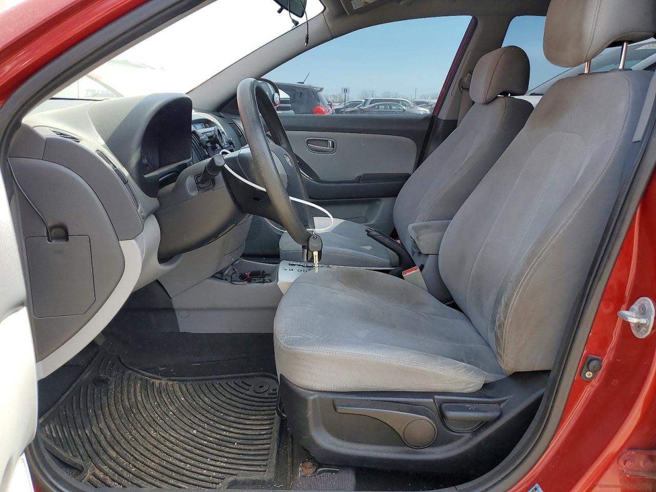 2008 Hyundai Elantra Gl Red vin: KMHDU45D18U329802