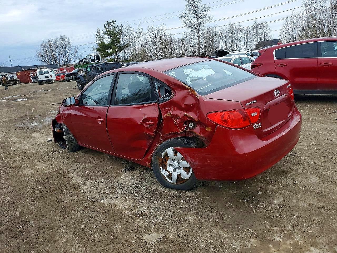 2009 Hyundai Elantra Gl Красный vin: KMHDU45D39U736831