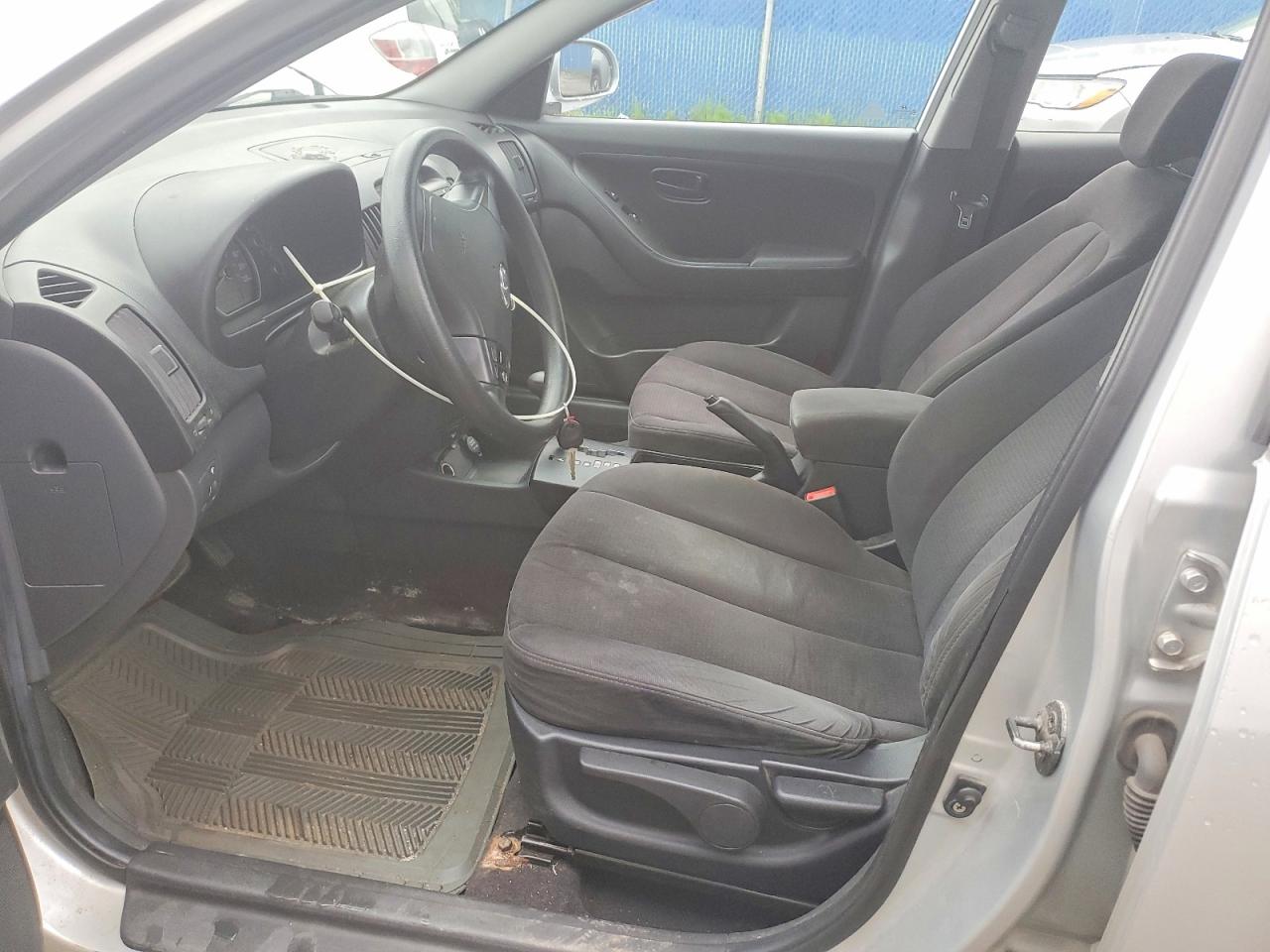 2007 Hyundai Elantra Gls Серебряный vin: KMHDU45D47U105065