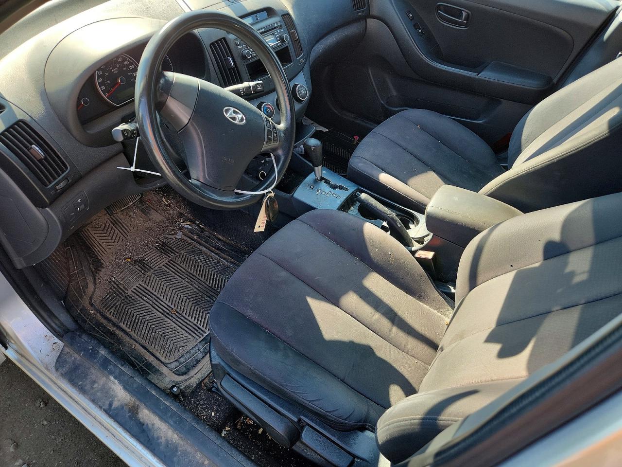 2009 Hyundai Elantra Gls Silver vin: KMHDU45D59U702387