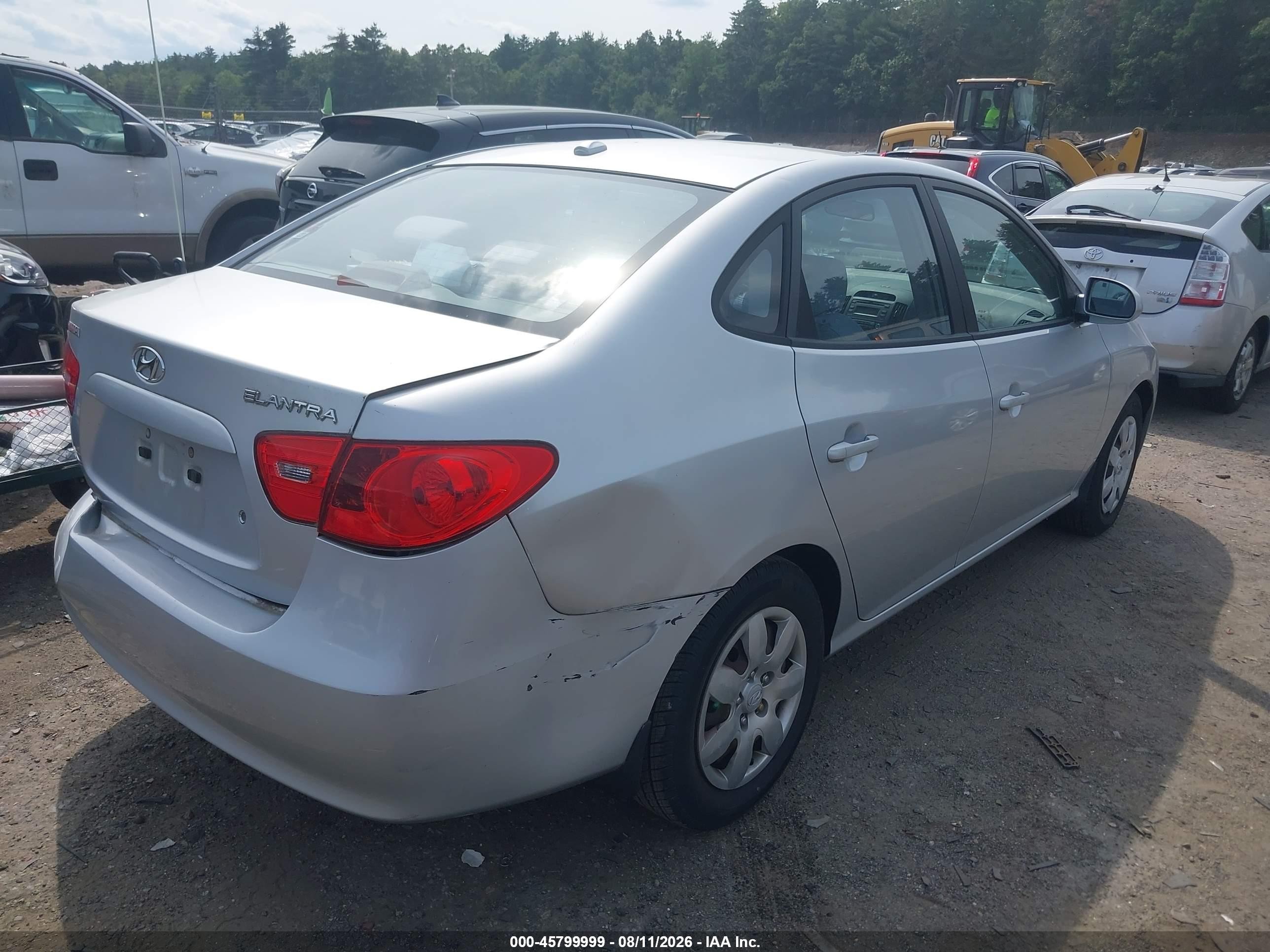 2007 Hyundai Elantra Gls/ltd/se Серебряный vin: KMHDU46D07U174267