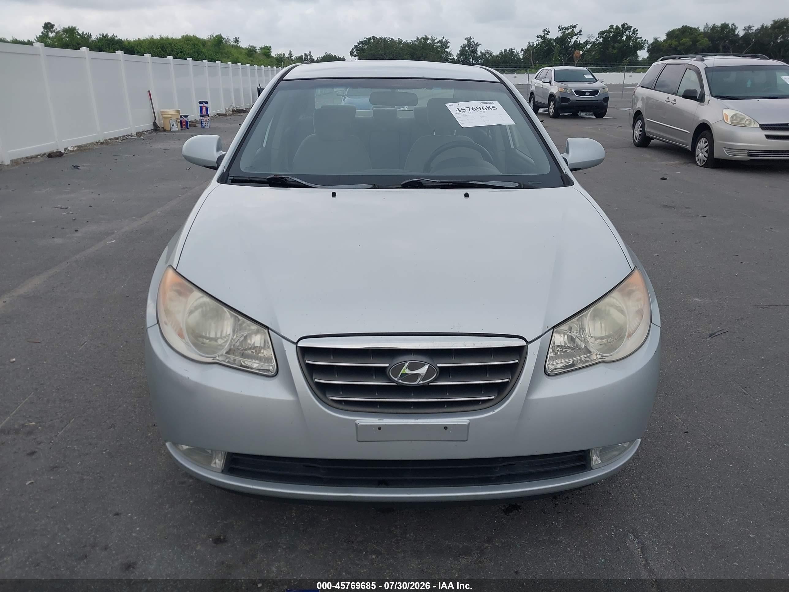 2007 Hyundai Elantra Gls/ltd/se Silver vin: KMHDU46D07U269590