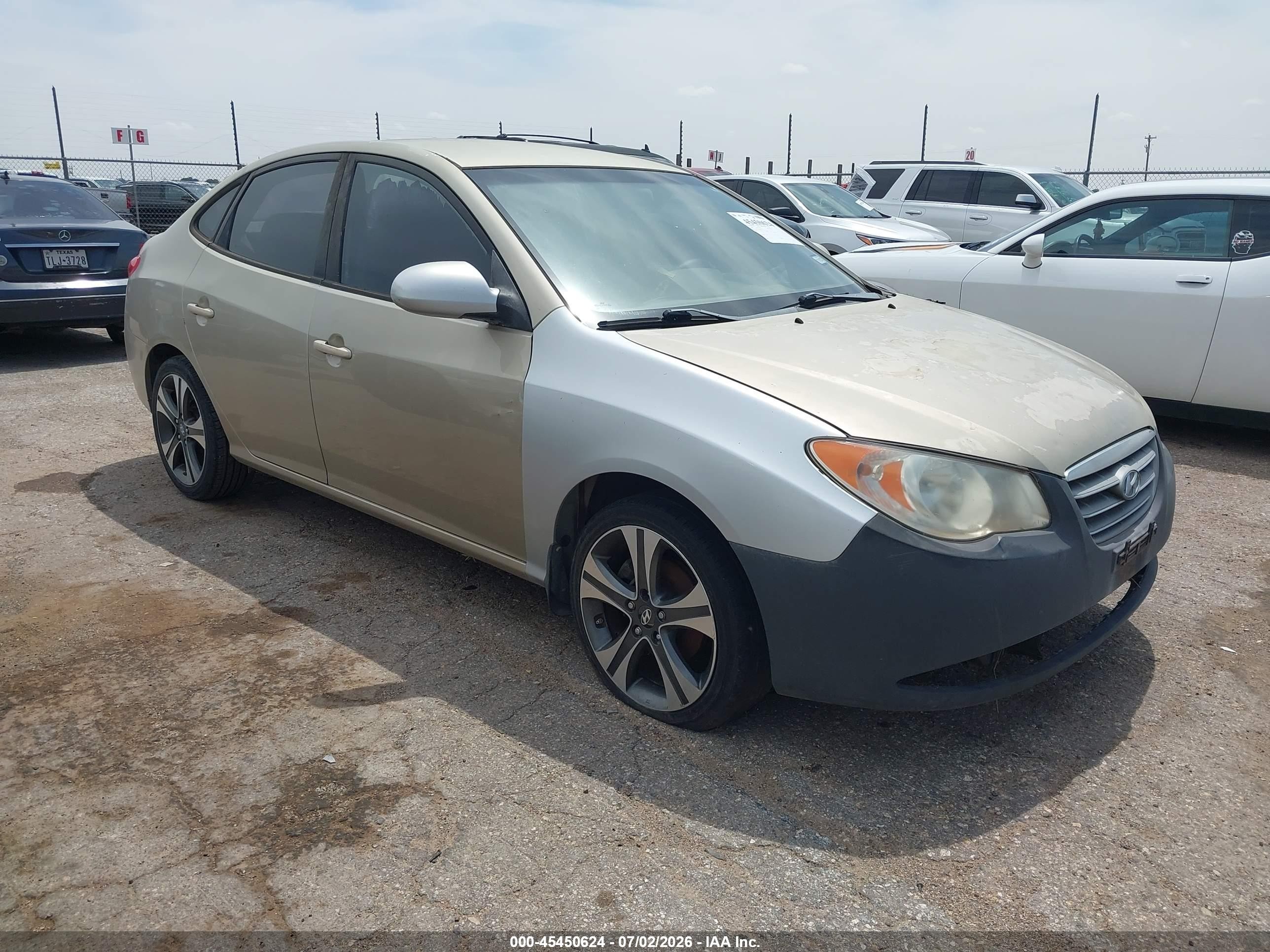 2008 Hyundai Elantra Gls/se Gold vin: KMHDU46D08U355211