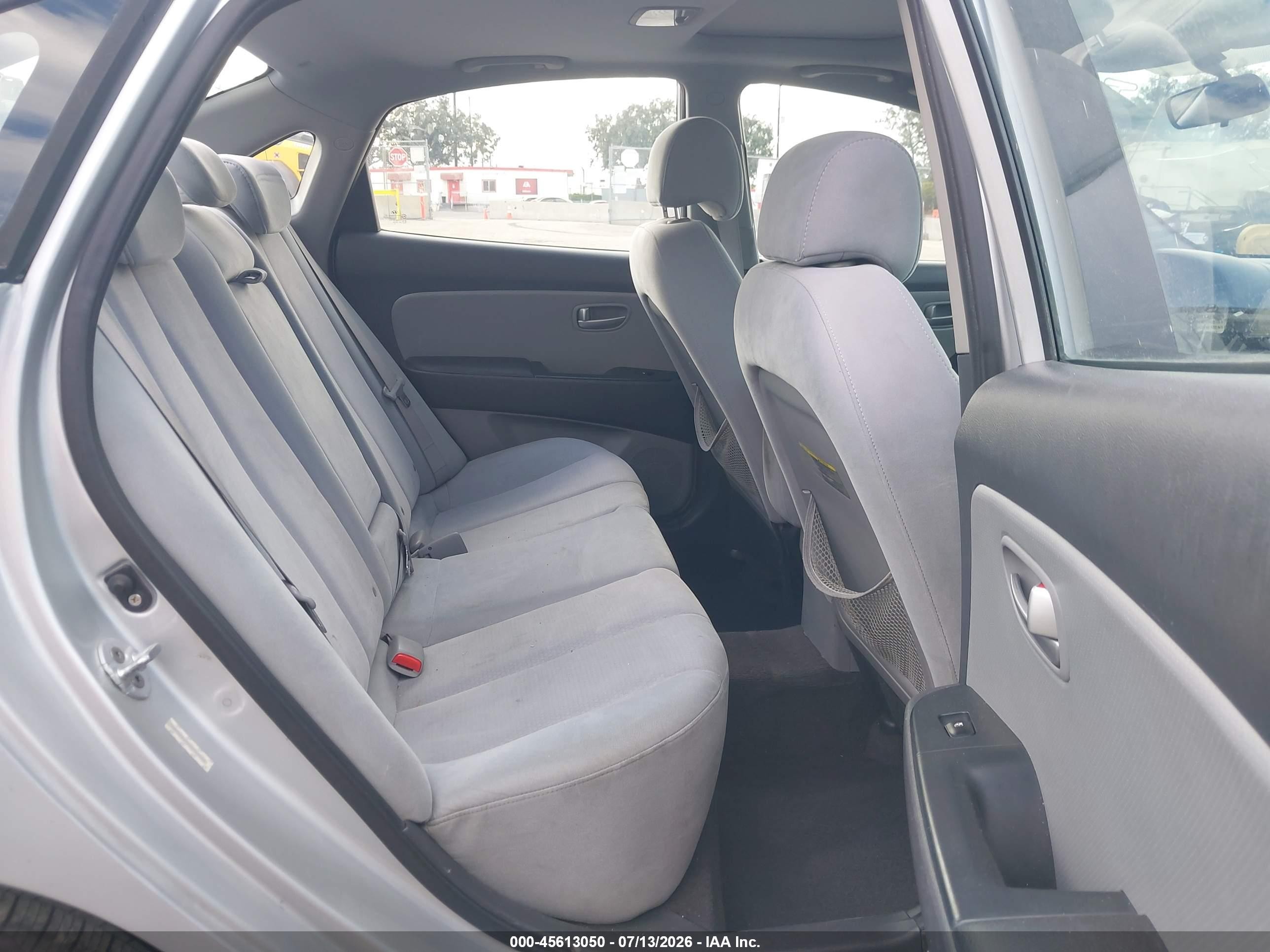 2008 Hyundai Elantra Gls/se Gray vin: KMHDU46D08U393165