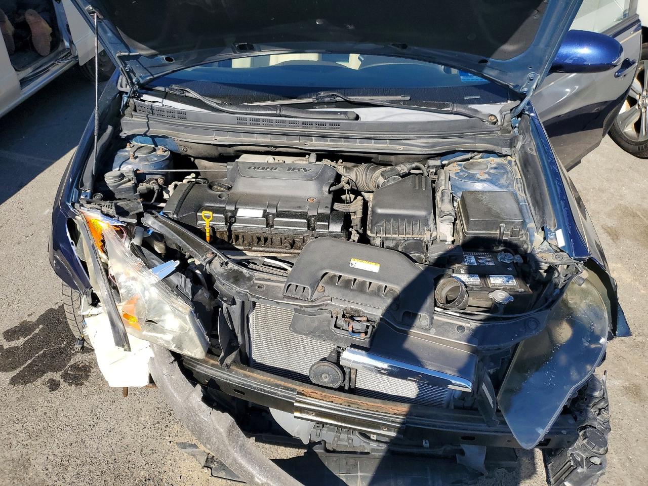 2008 Hyundai Elantra Gls Синий vin: KMHDU46D08U415312