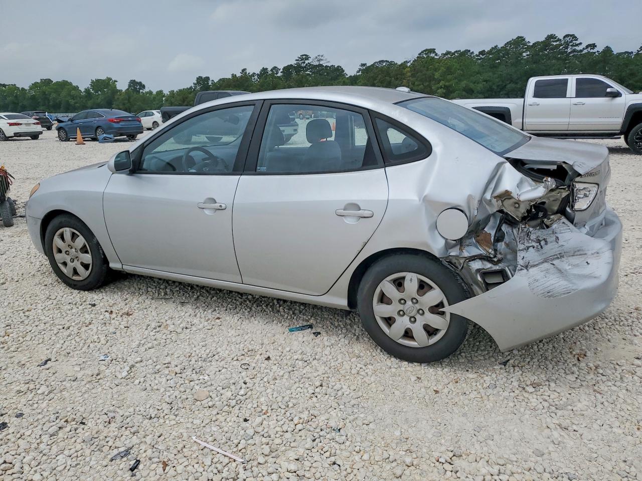 2008 Hyundai Elantra Gls/se/limited Silver vin: KMHDU46D08U426004