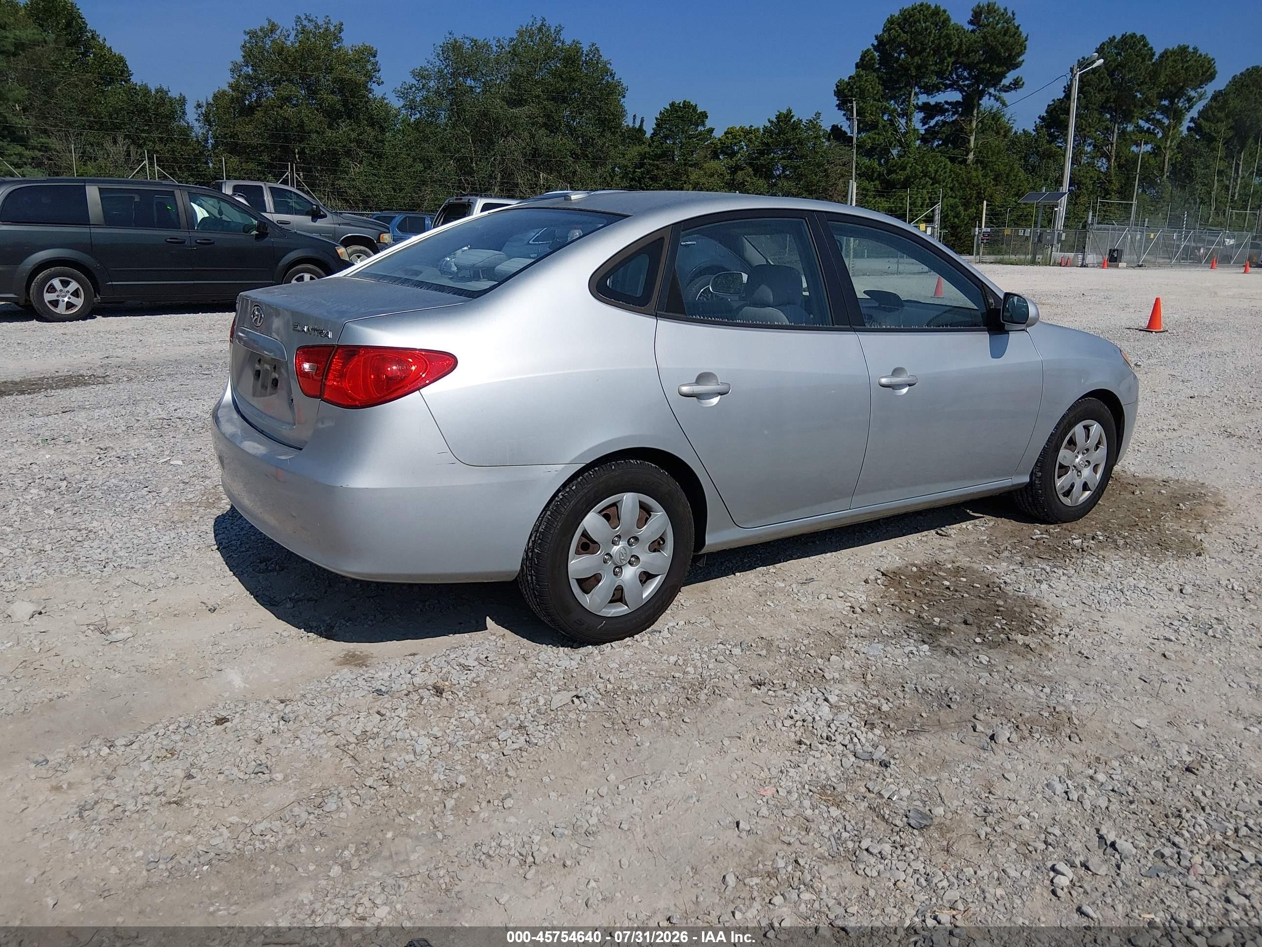 2008 Hyundai Elantra Gls/se Silver vin: KMHDU46D08U483898