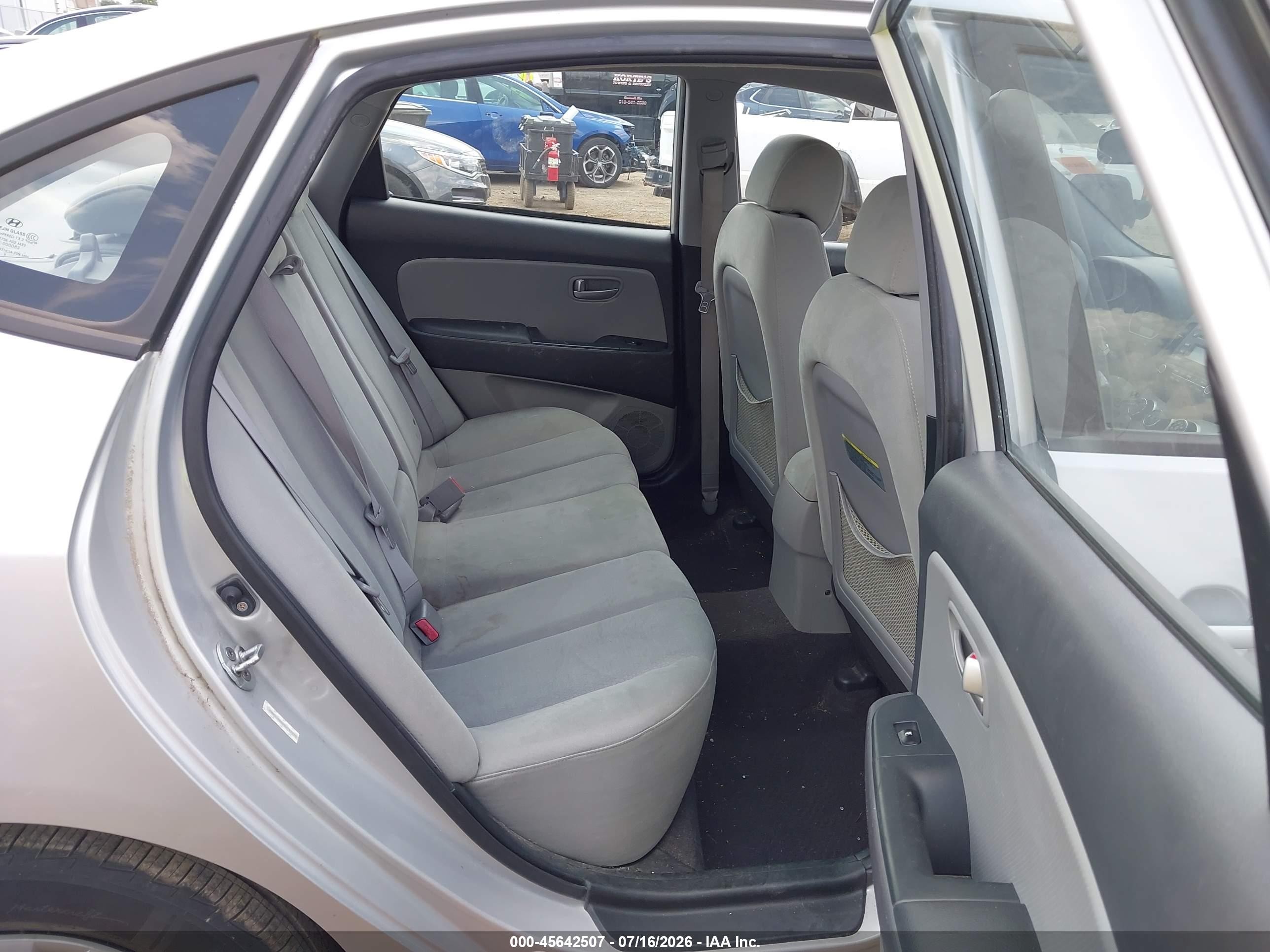 2009 Hyundai Elantra Gls Серебряный vin: KMHDU46D09U793325