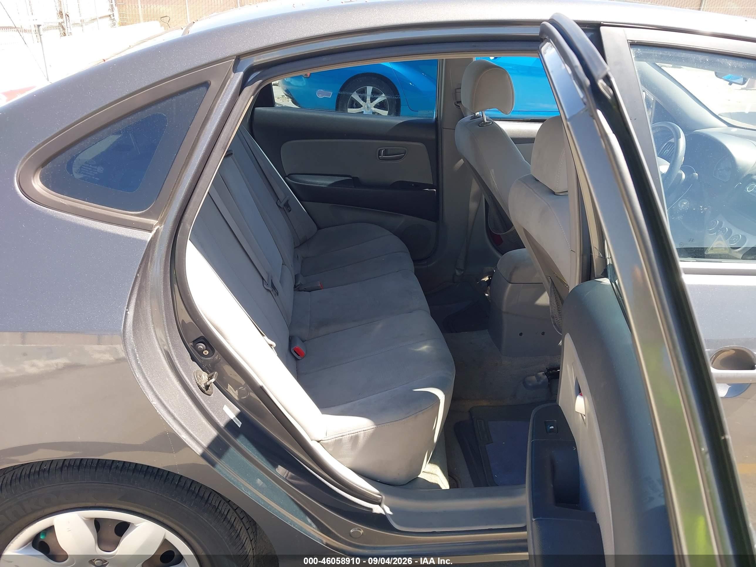 2007 Hyundai Elantra Gls/limited/se Gray vin: KMHDU46D17U144761