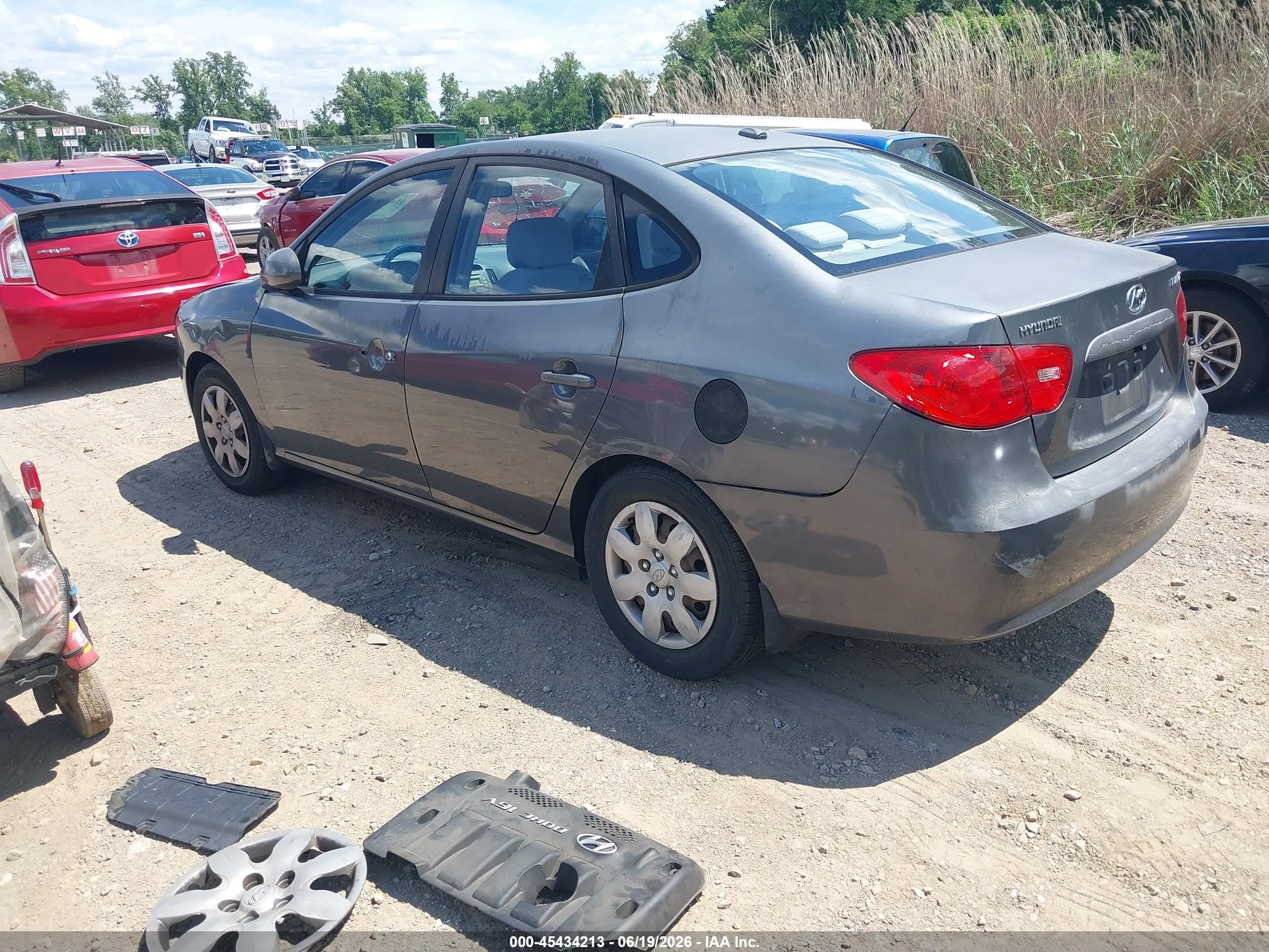 2007 Hyundai Elantra Gls/ltd/se Gray vin: KMHDU46D17U175329