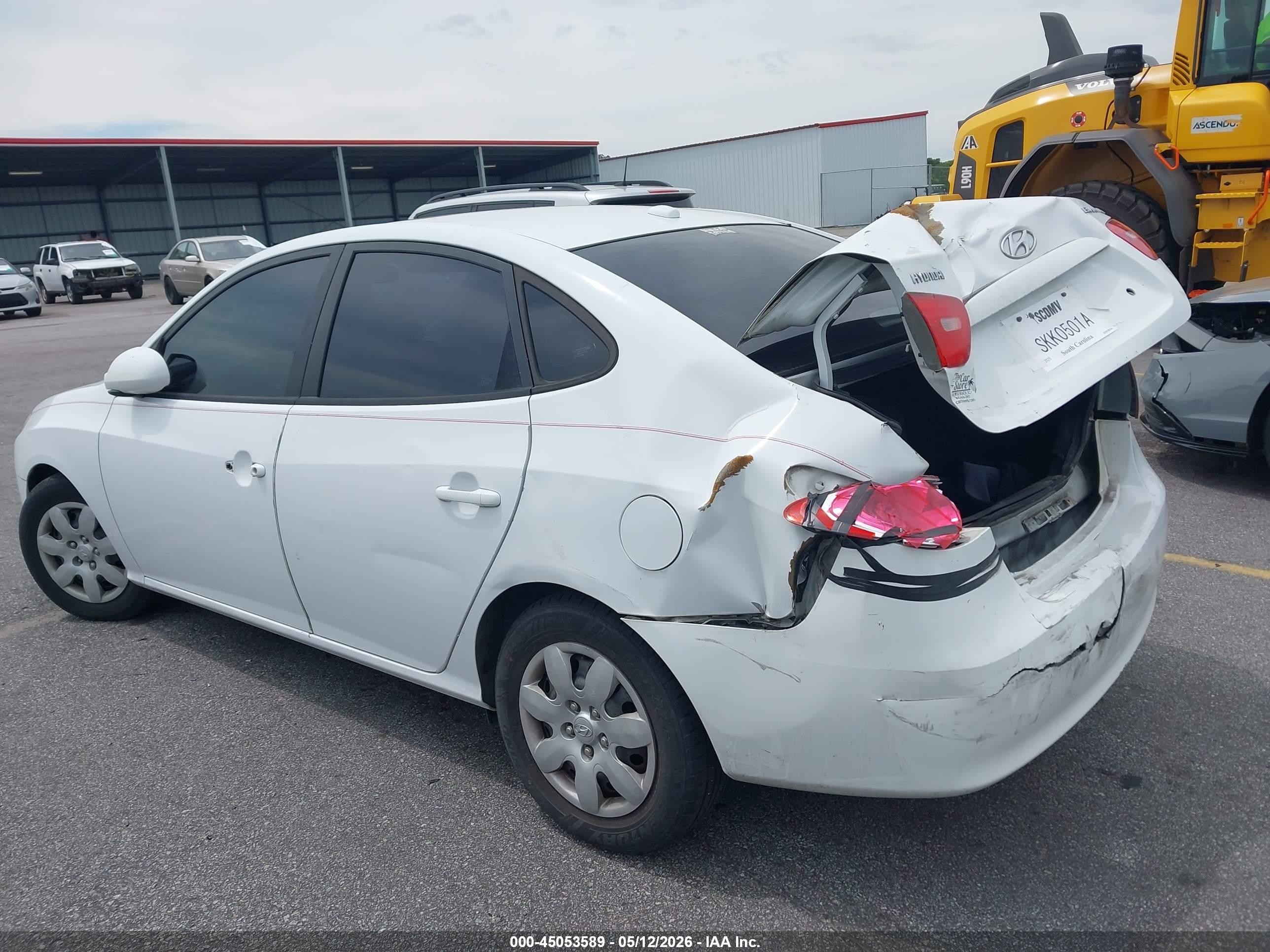 2007 Hyundai Elantra Gls/limited/se Белый vin: KMHDU46D17U189425