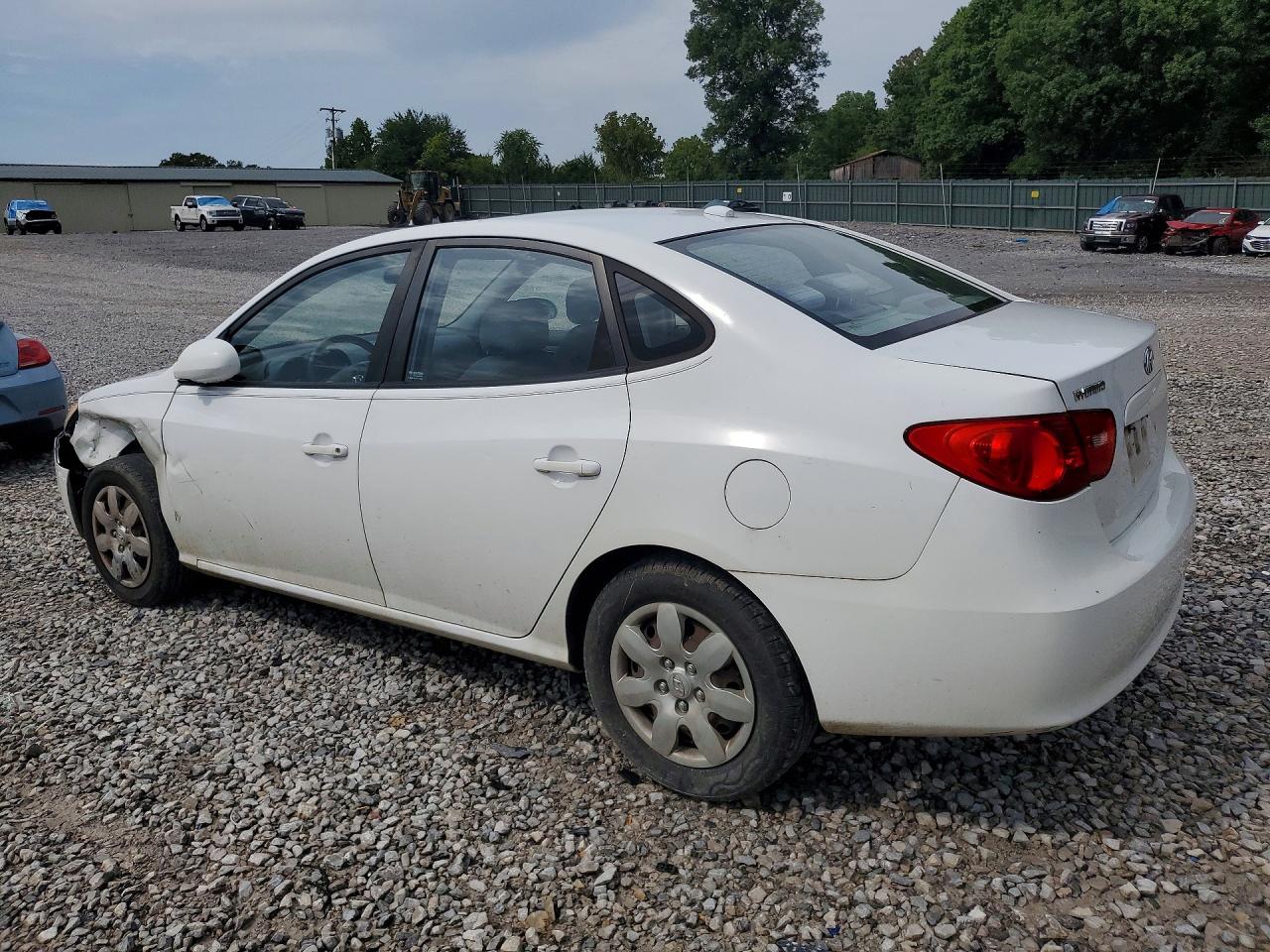 2007 Hyundai Elantra Gls White vin: KMHDU46D17U190932