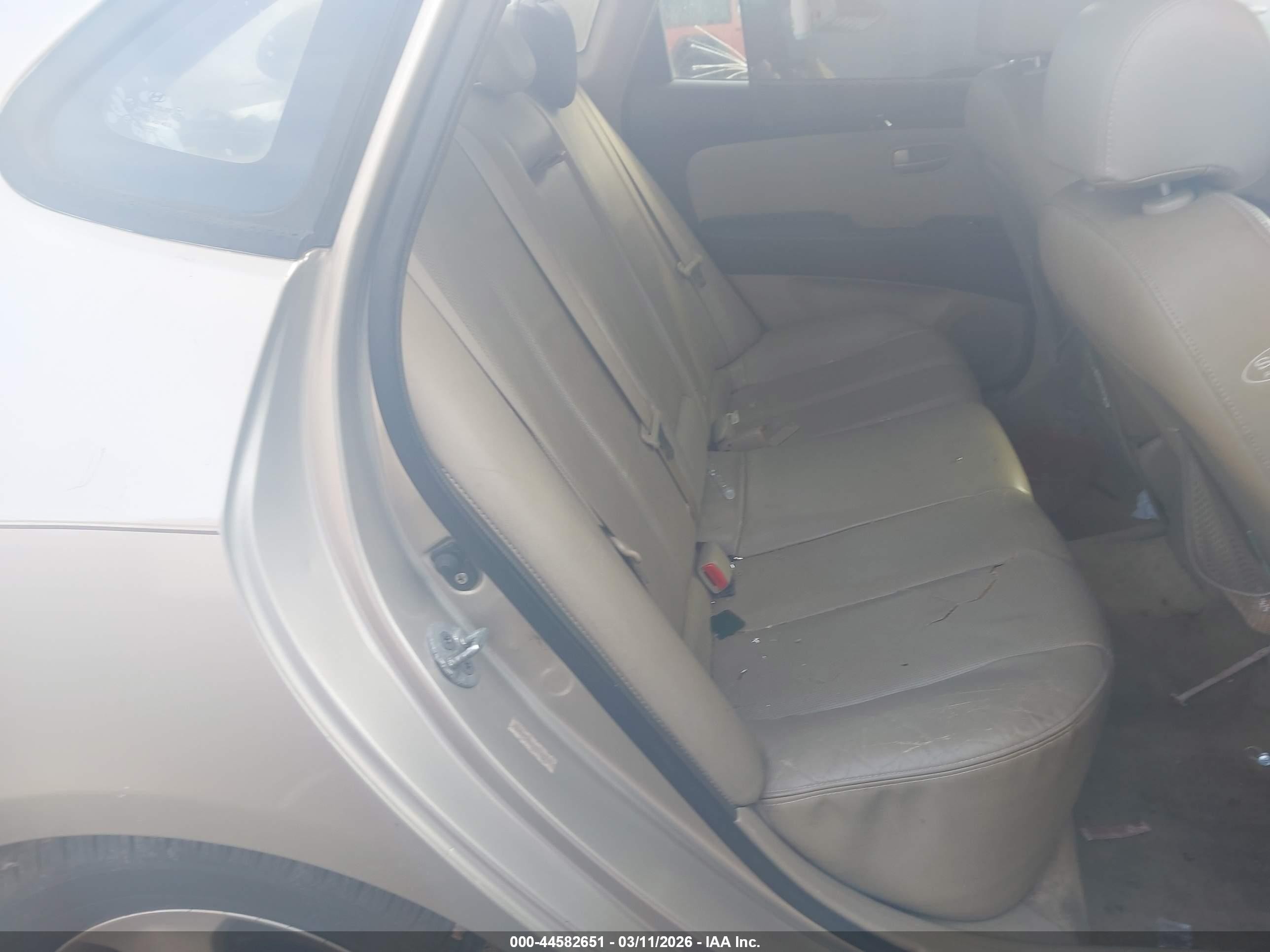 2007 Hyundai Elantra Gls/limited/se Champagne vin: KMHDU46D17U238316