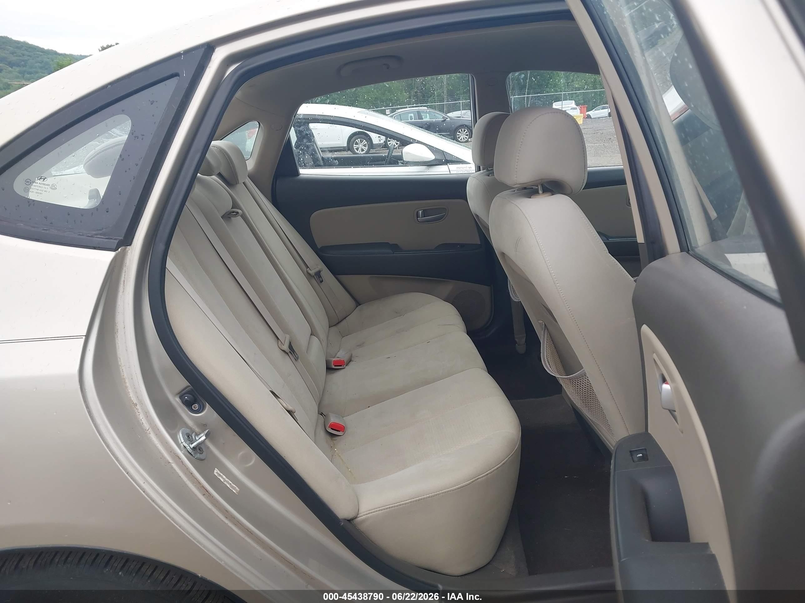 2008 Hyundai Elantra Gls/se Beige vin: KMHDU46D18U384944