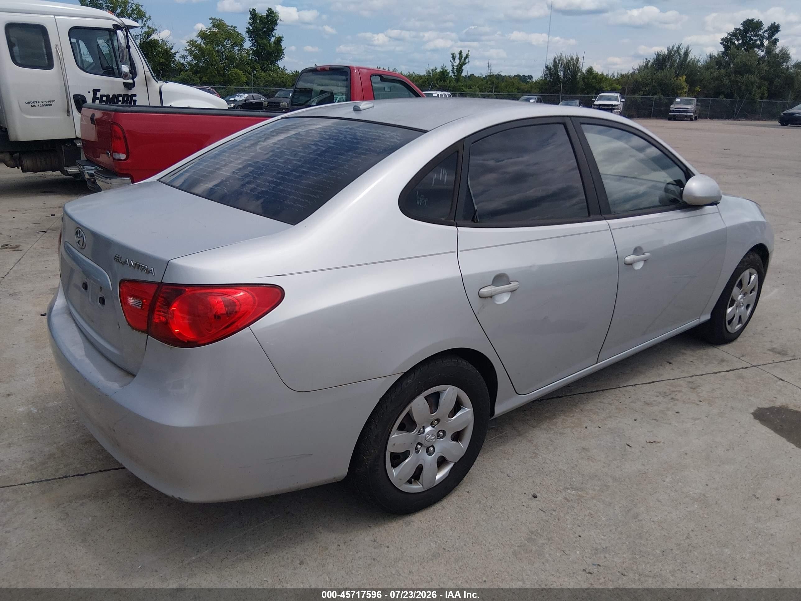 2008 Hyundai Elantra Gls/se Gray vin: KMHDU46D18U405954