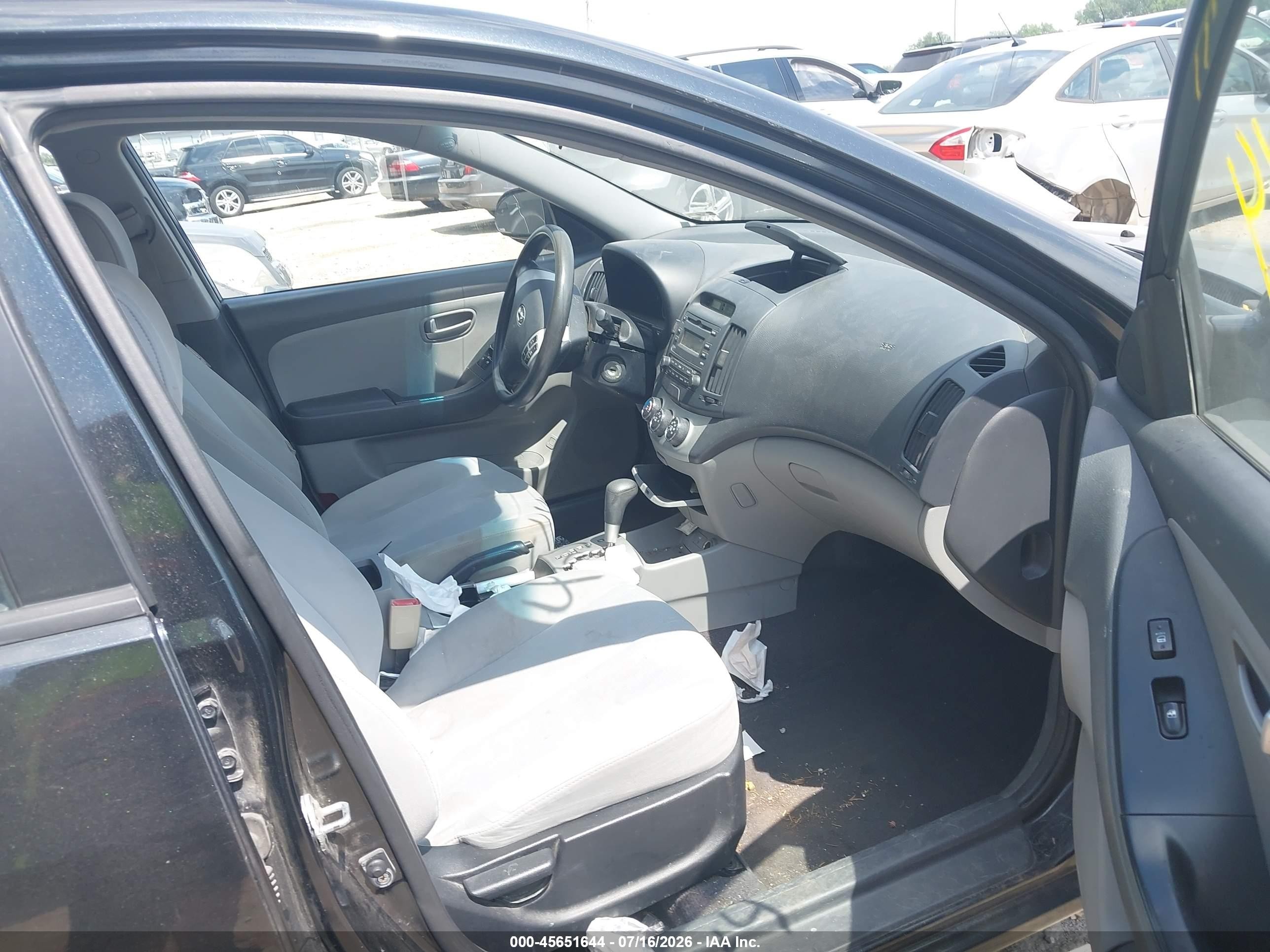 2008 Hyundai Elantra Gls/se Черный vin: KMHDU46D18U484168