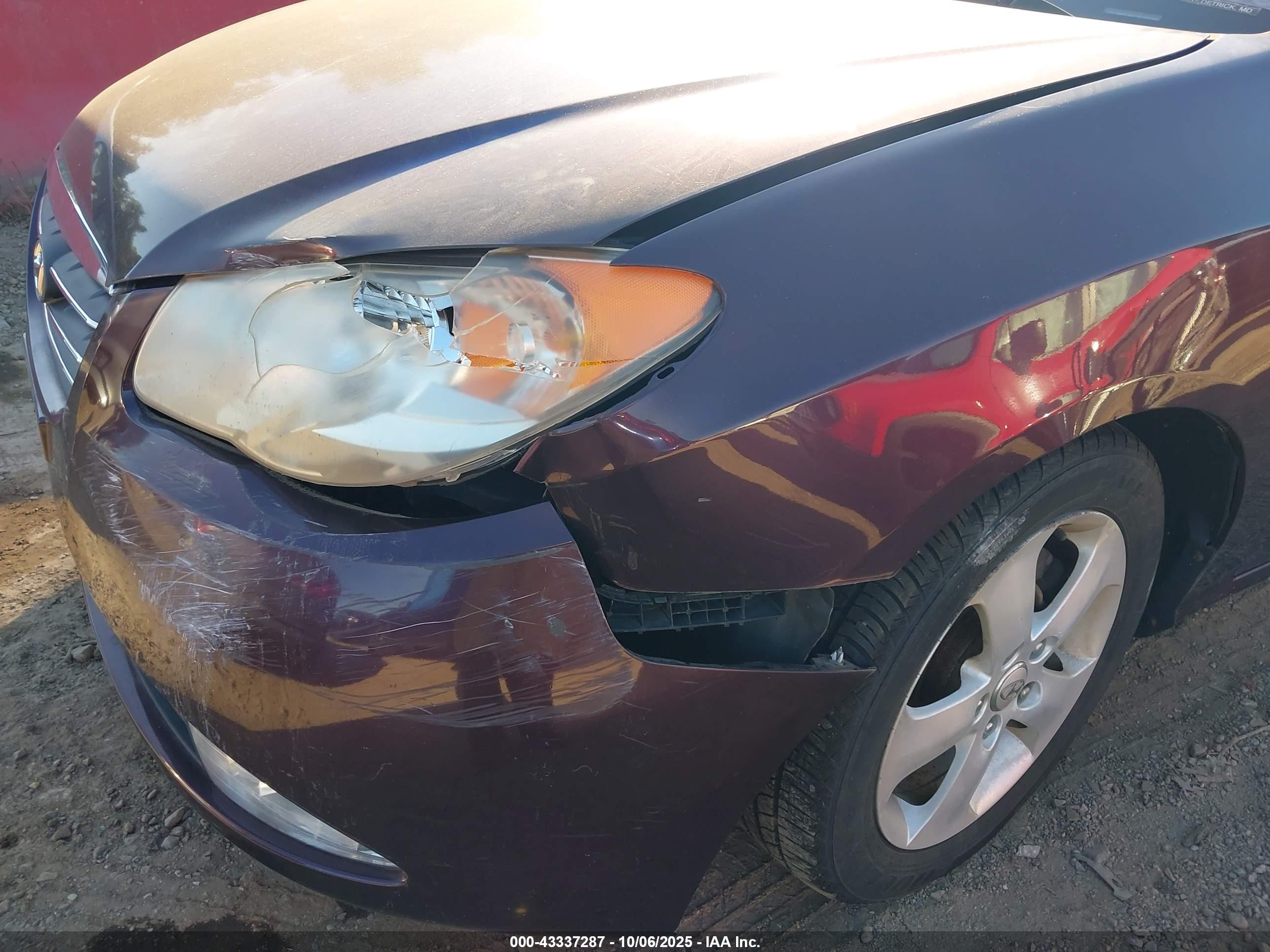 2008 Hyundai Elantra Gls/se Maroon vin: KMHDU46D18U503348