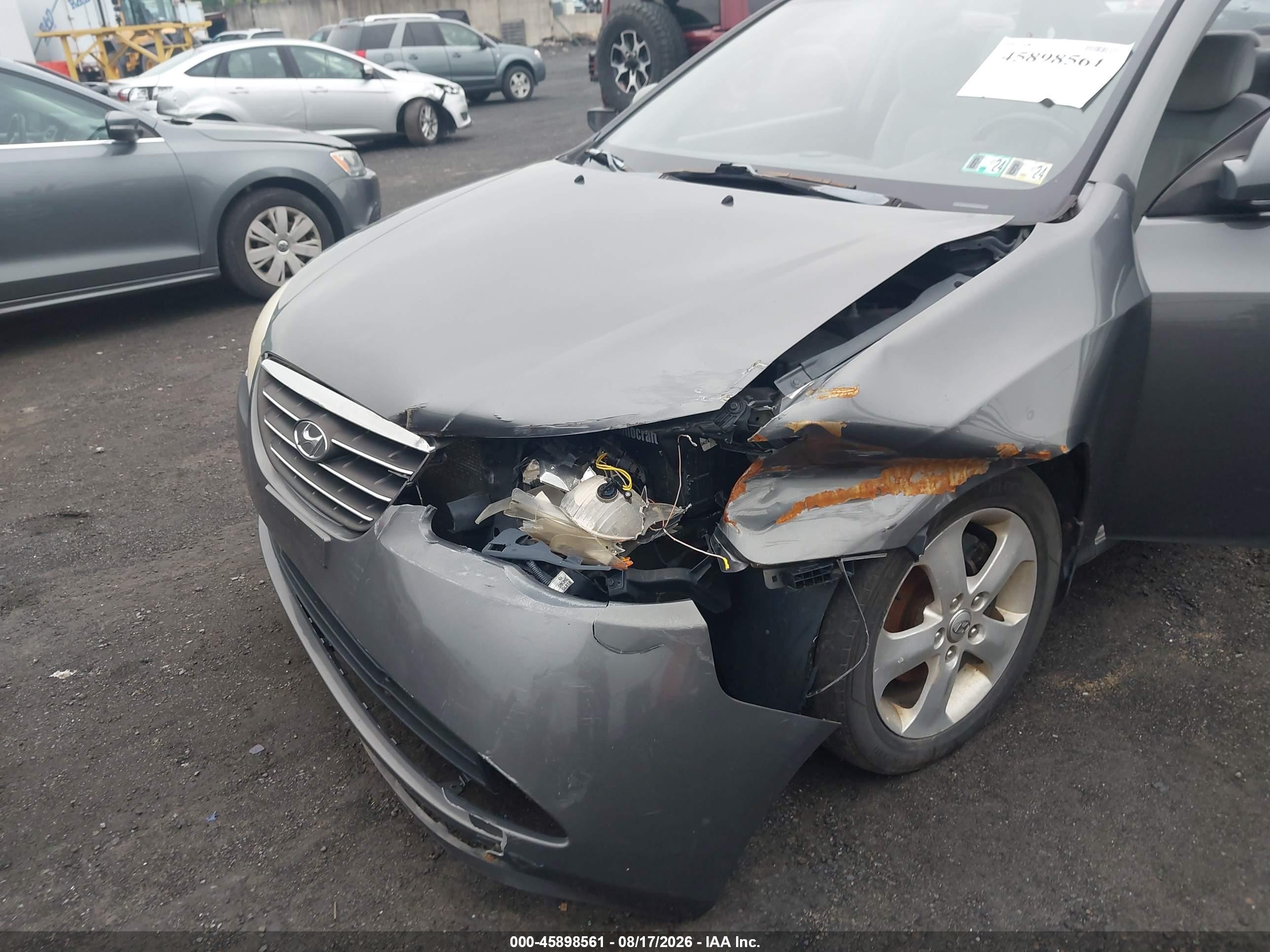 2008 Hyundai Elantra Gls/se Gray vin: KMHDU46D18U521137