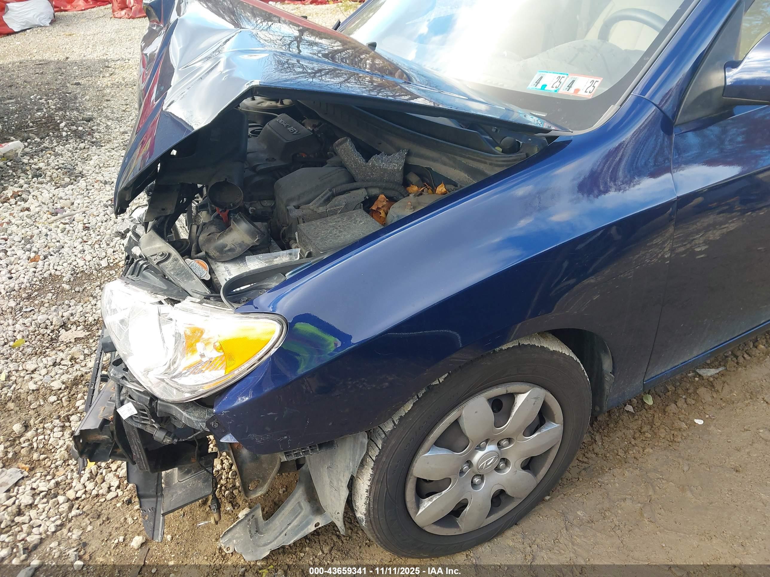 2008 Hyundai Elantra Gls/se Navy vin: KMHDU46D18U585985
