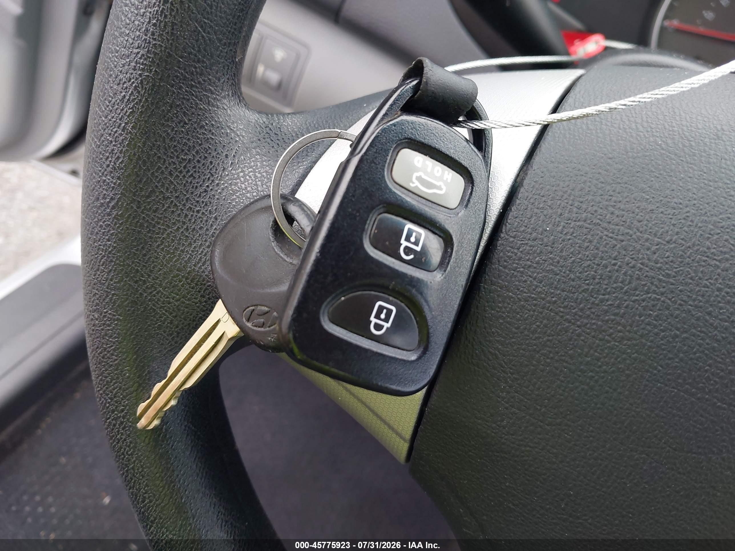 2009 Hyundai Elantra Gls Silver vin: KMHDU46D19U589634
