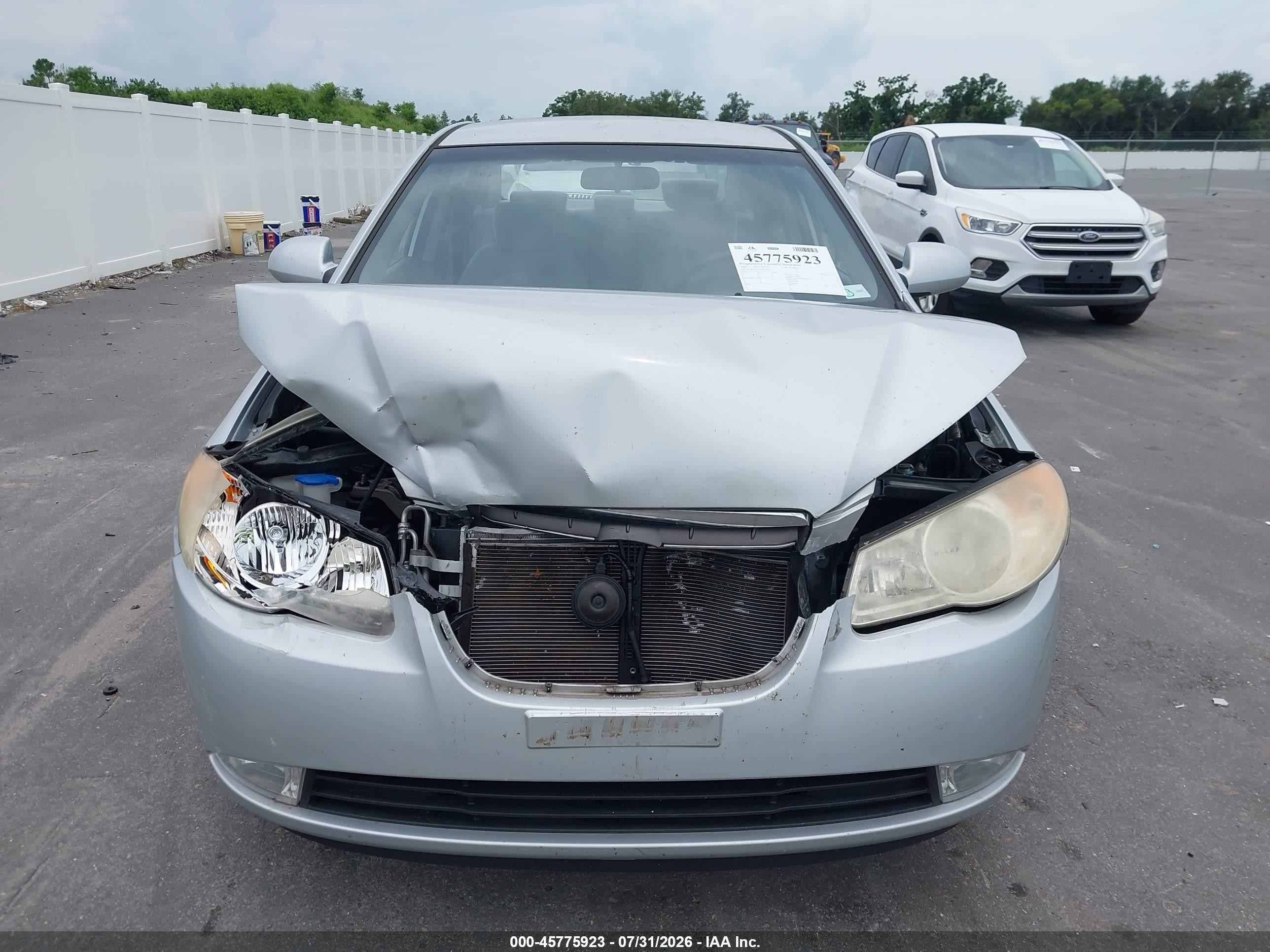 2009 Hyundai Elantra Gls Silver vin: KMHDU46D19U589634