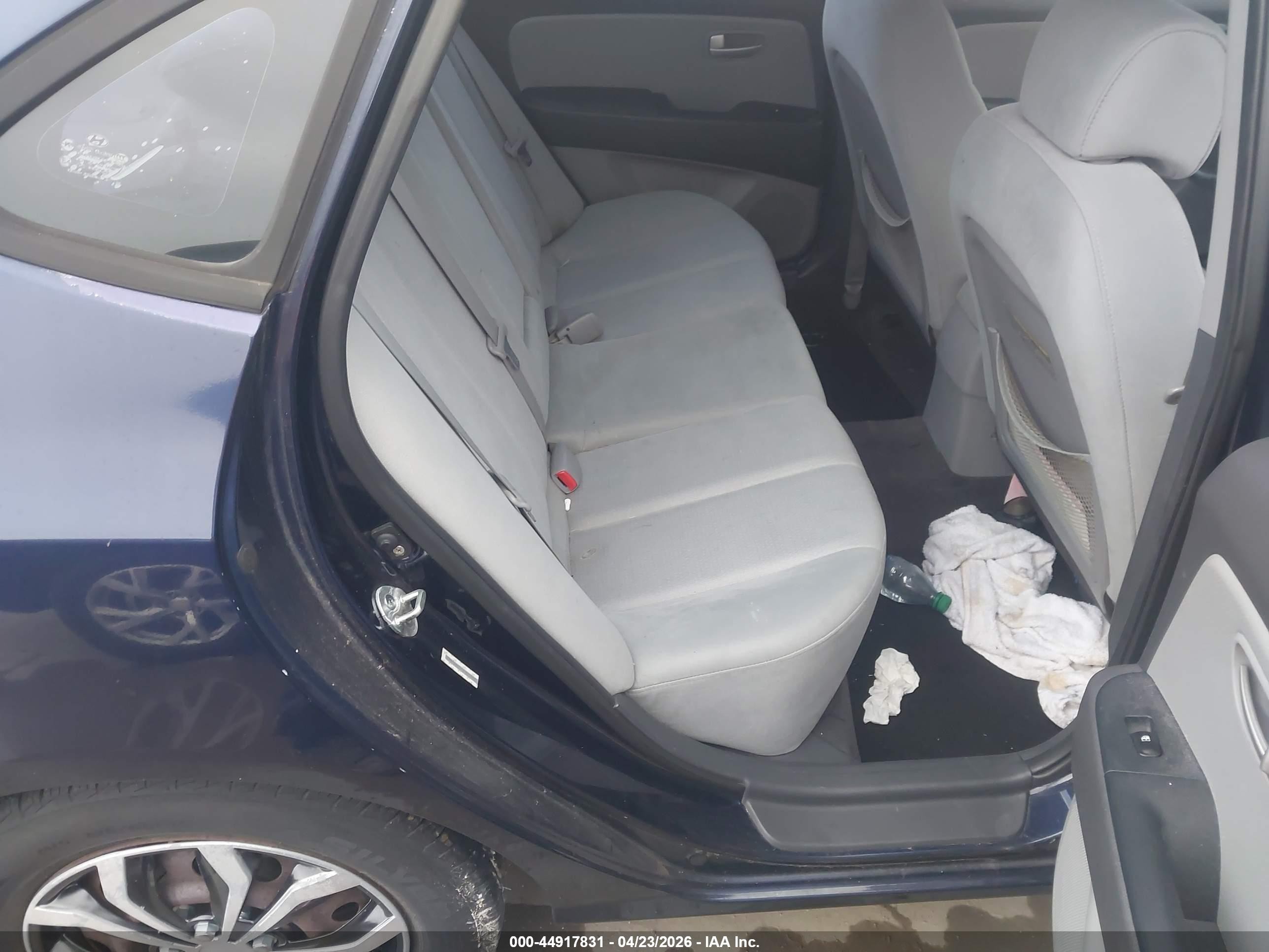 2009 Hyundai Elantra Gls Blue vin: KMHDU46D19U621093