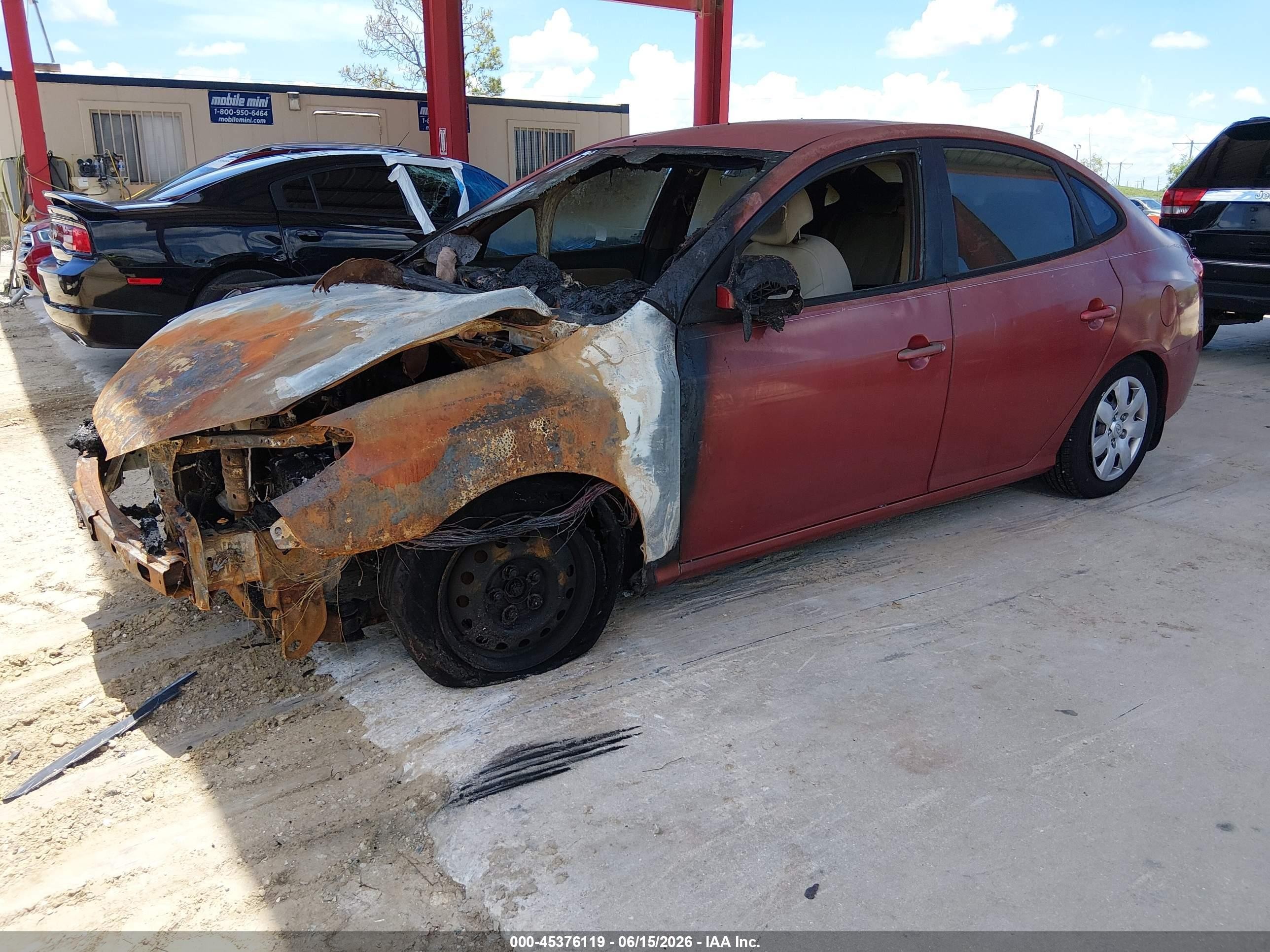 2009 Hyundai Elantra Gls Red vin: KMHDU46D19U625175