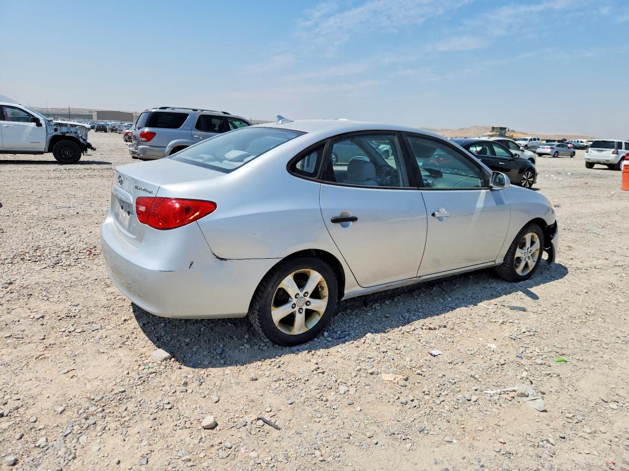 2010 Hyundai Elantra Se Silver vin: KMHDU46D19U661769
