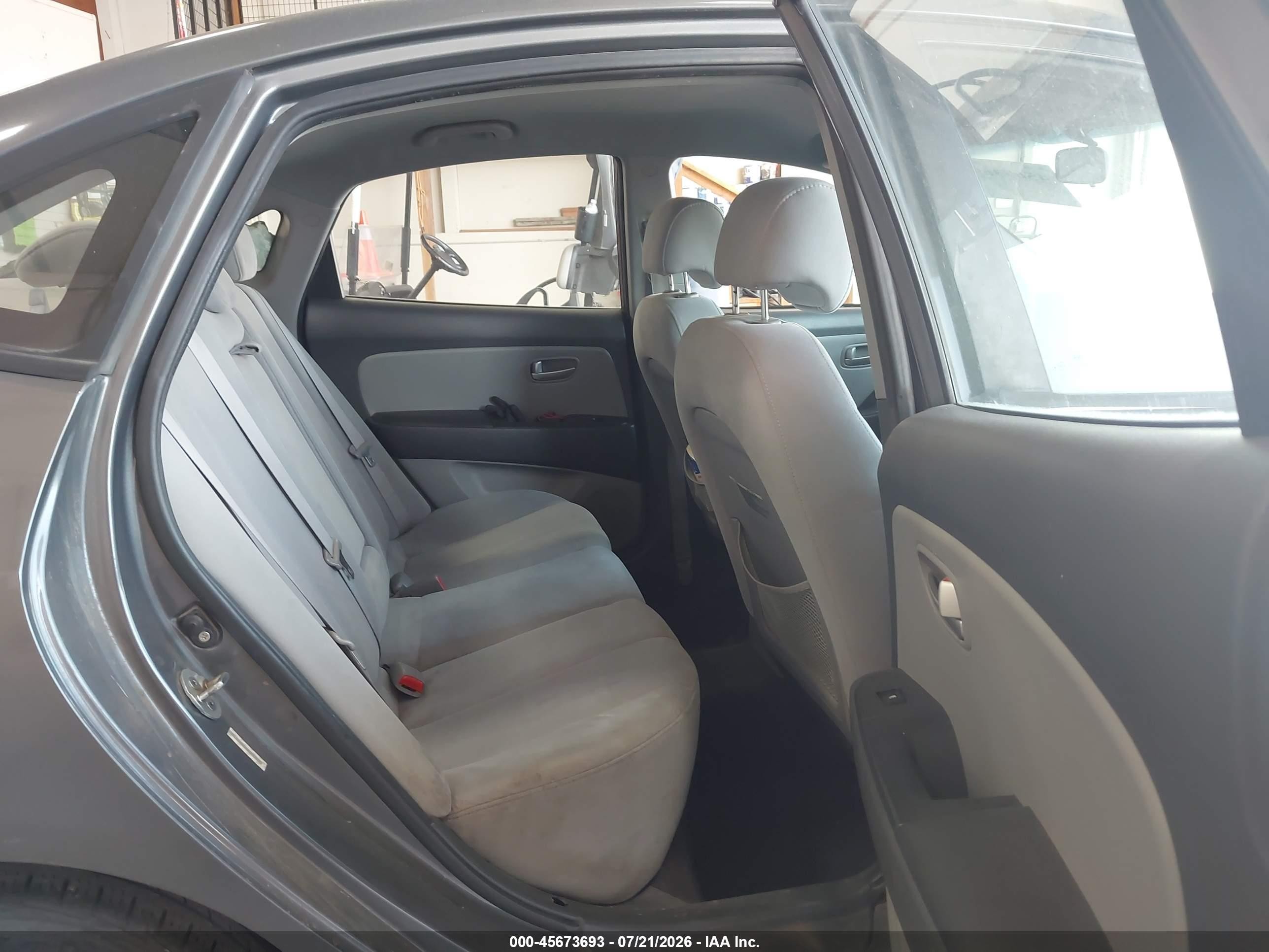 2009 Hyundai Elantra Gls Gray vin: KMHDU46D19U676322