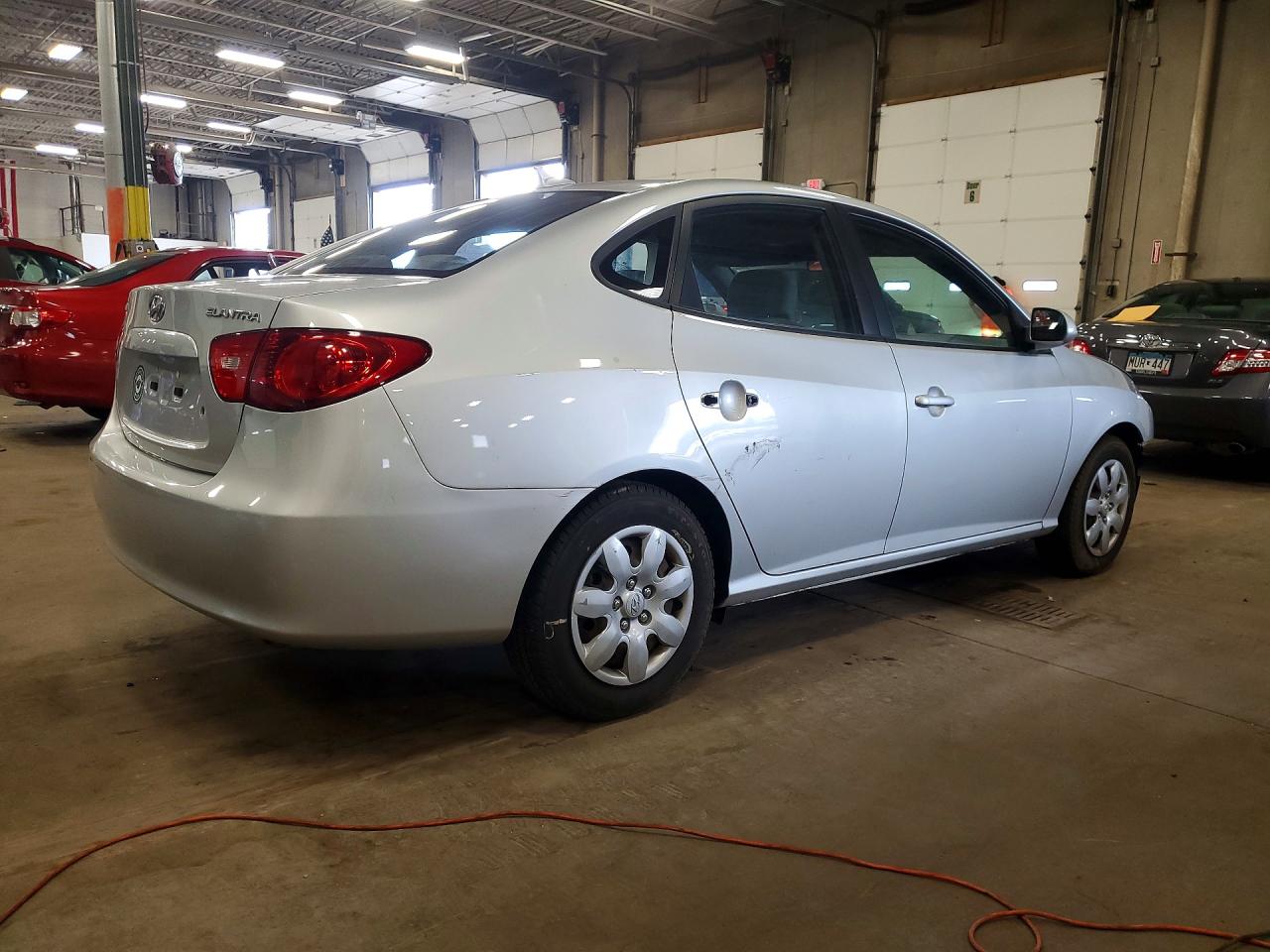 2009 Hyundai Elantra Gls Silver vin: KMHDU46D19U688843